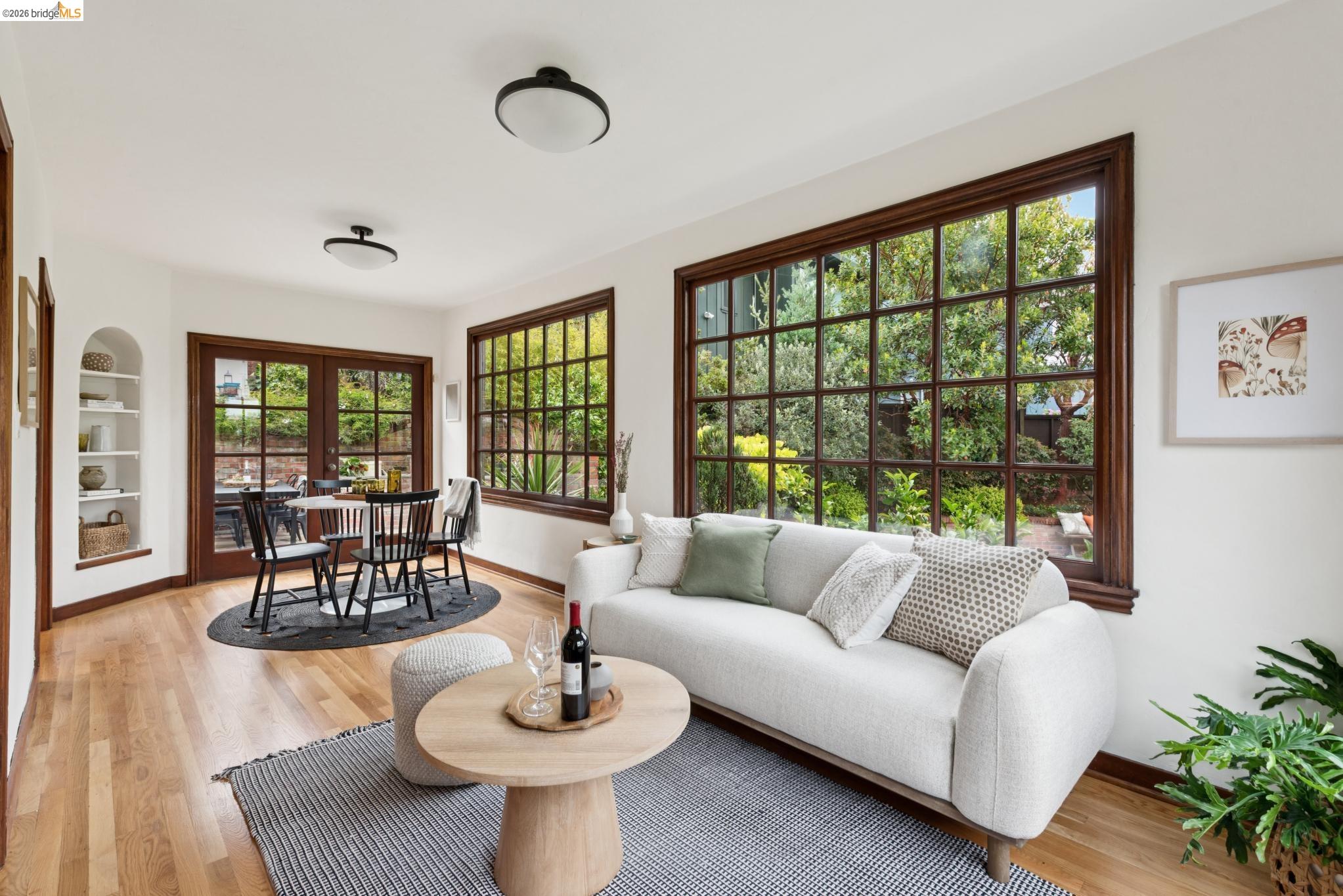 Detail Gallery Image 29 of 77 For 131 Montrose Rd, Berkeley,  CA 94707 - 4 Beds | 2 Baths