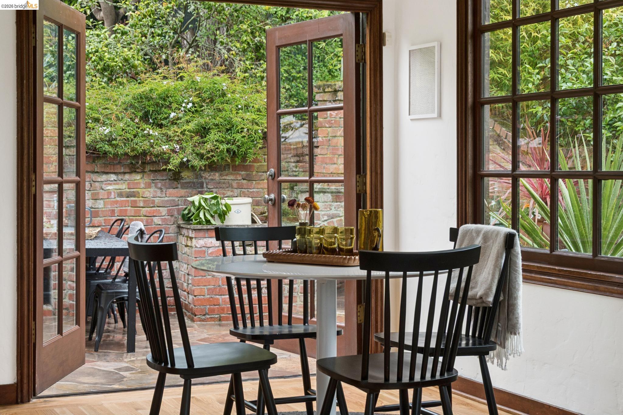 Detail Gallery Image 36 of 77 For 131 Montrose Rd, Berkeley,  CA 94707 - 4 Beds | 2 Baths