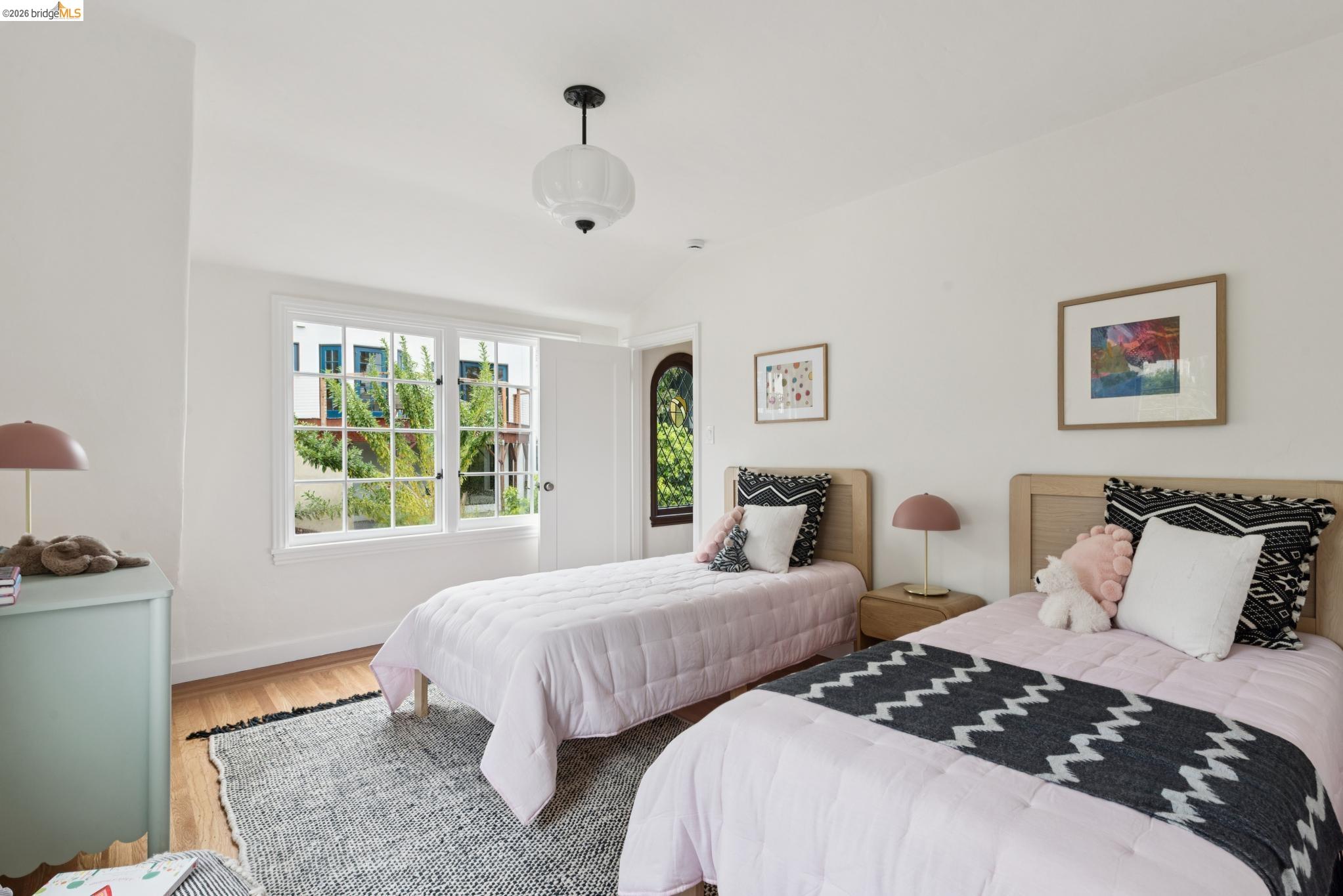 Detail Gallery Image 64 of 77 For 131 Montrose Rd, Berkeley,  CA 94707 - 4 Beds | 2 Baths