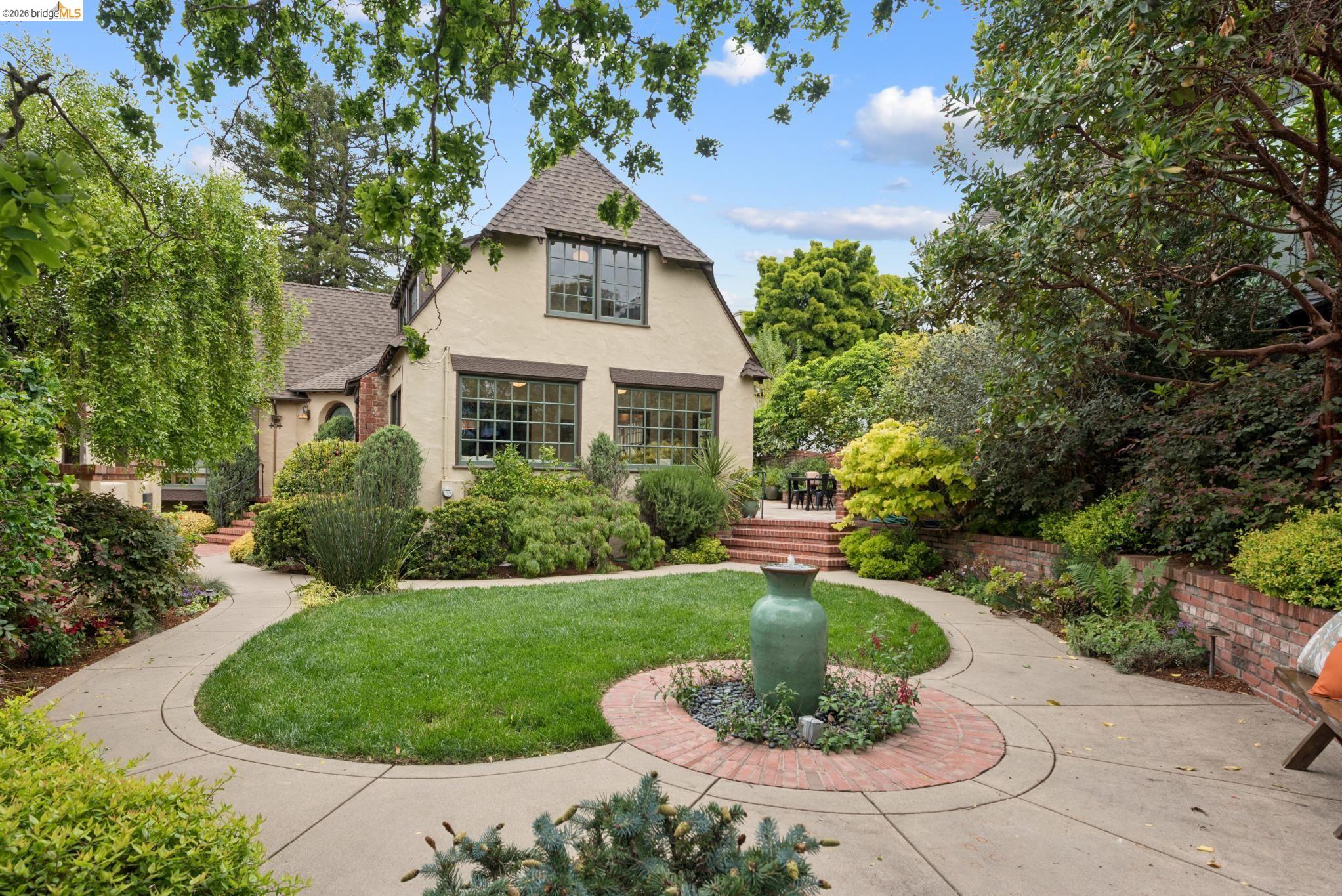 Detail Gallery Image 77 of 77 For 131 Montrose Rd, Berkeley,  CA 94707 - 4 Beds | 2 Baths