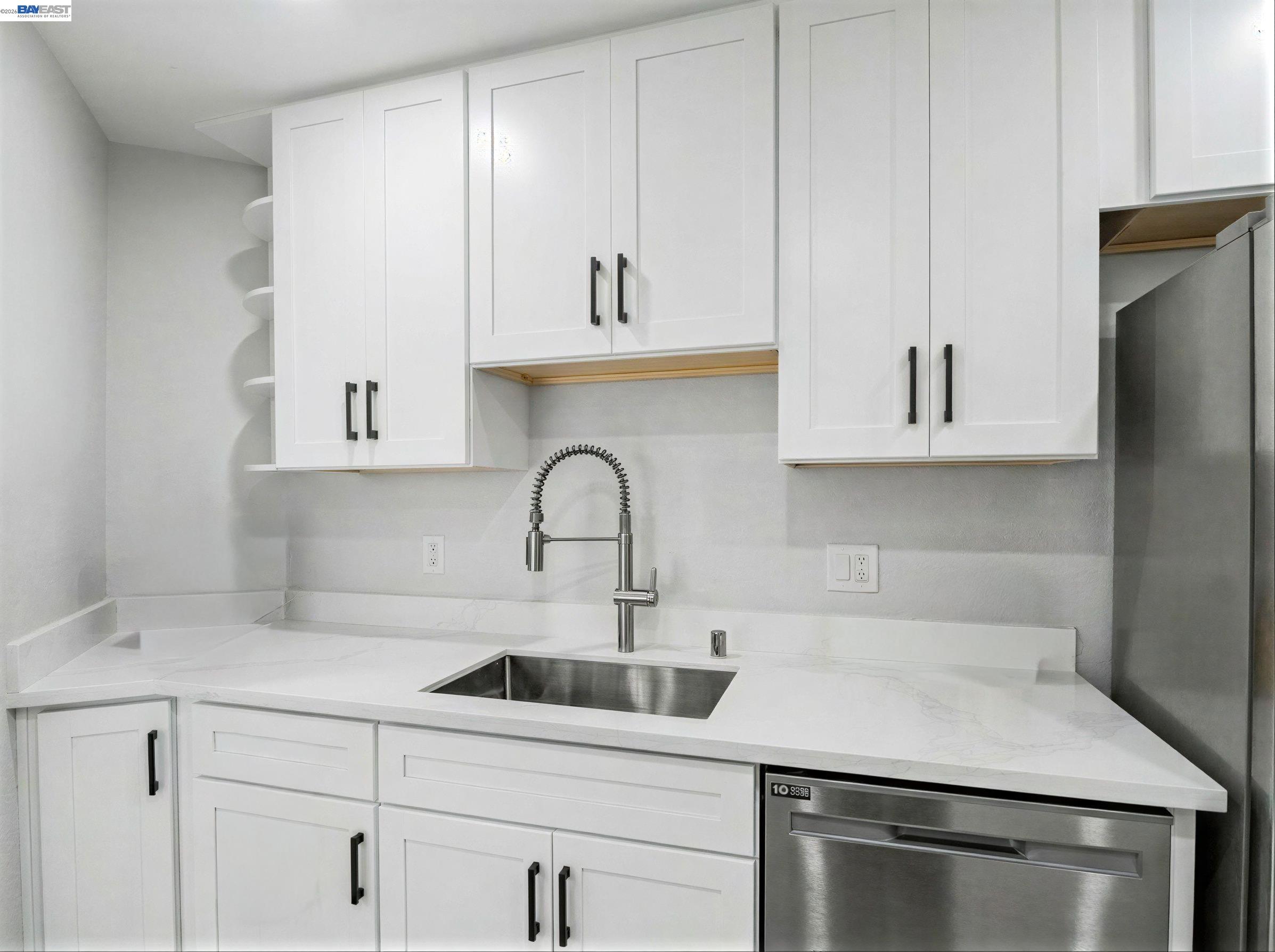 Detail Gallery Image 10 of 46 For 39450 Albany Cmn #X,  Fremont,  CA 94538 - 2 Beds | 1 Baths