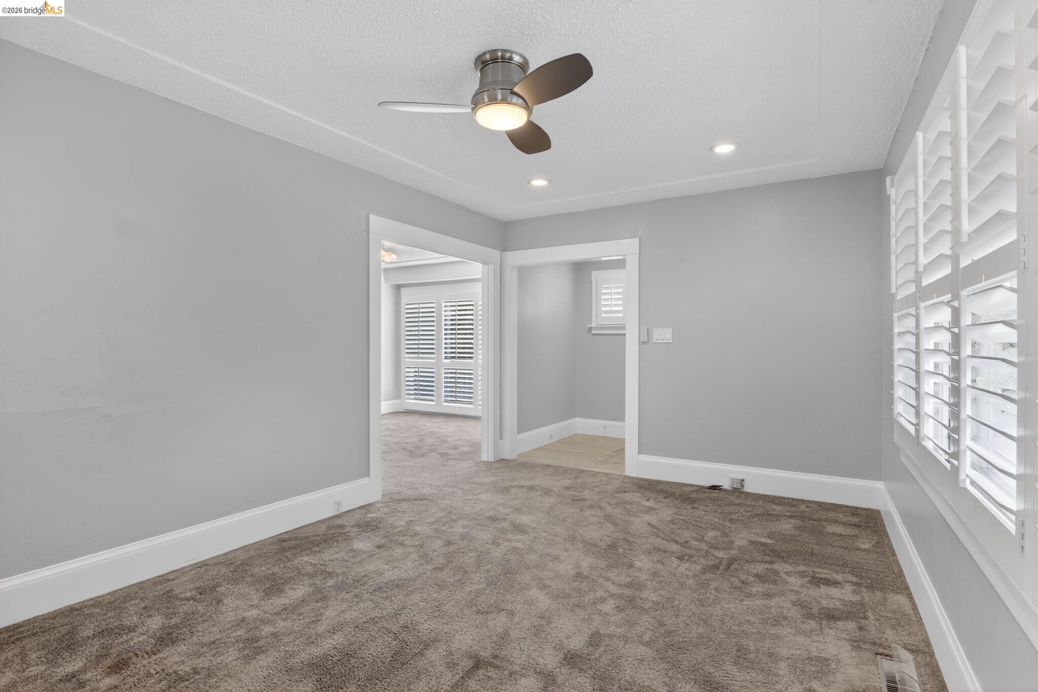 Detail Gallery Image 5 of 23 For 310 Melven, San Leandro,  CA 94577 - 3 Beds | 2 Baths