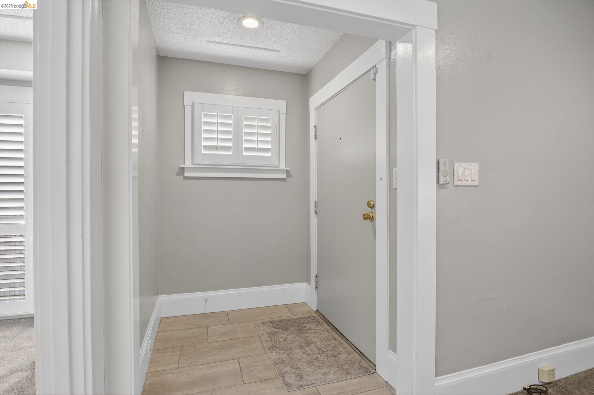 Detail Gallery Image 7 of 23 For 310 Melven, San Leandro,  CA 94577 - 3 Beds | 2 Baths