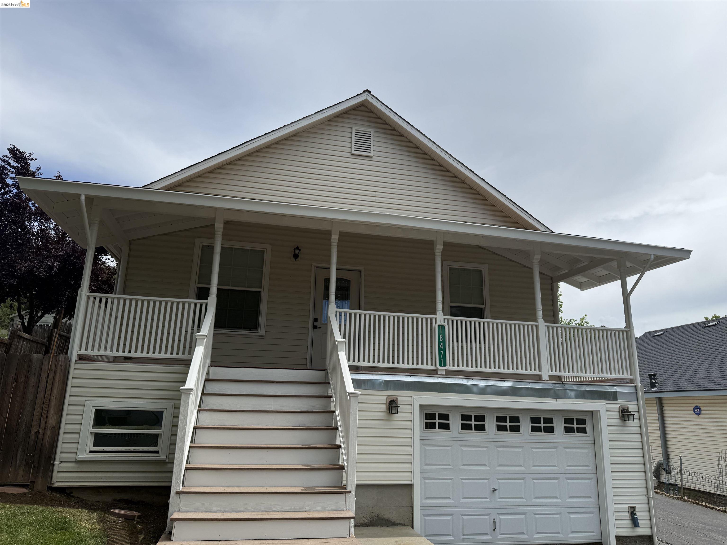 Front Image Thumbnail for EB41131932