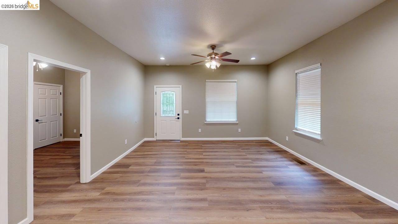 Detail Gallery Image 7 of 41 For 18471 Carter Street, Tuolumne,  CA 95379 - 3 Beds | 2 Baths