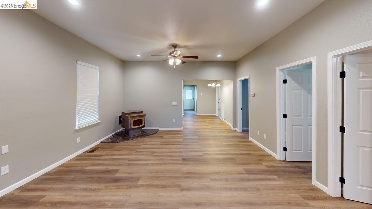 Detail Gallery Image 8 of 41 For 18471 Carter Street, Tuolumne,  CA 95379 - 3 Beds | 2 Baths