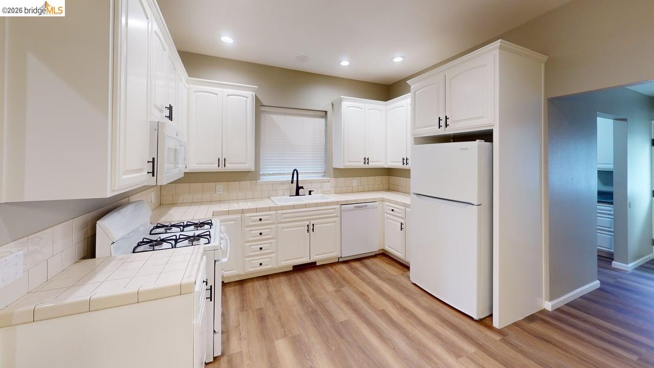 Detail Gallery Image 10 of 41 For 18471 Carter Street, Tuolumne,  CA 95379 - 3 Beds | 2 Baths