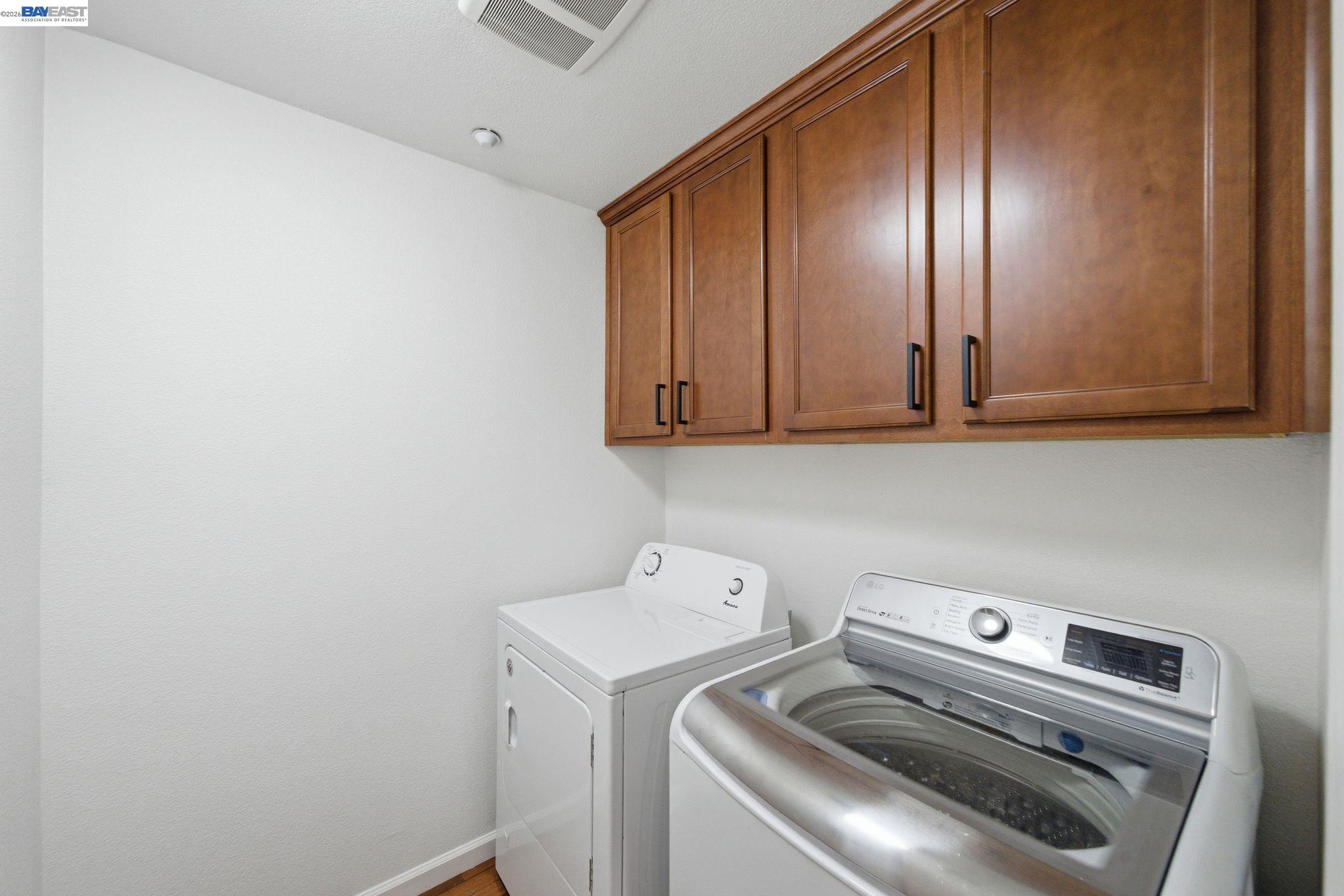 Photo #5: 41131933 Listing: Photo #5