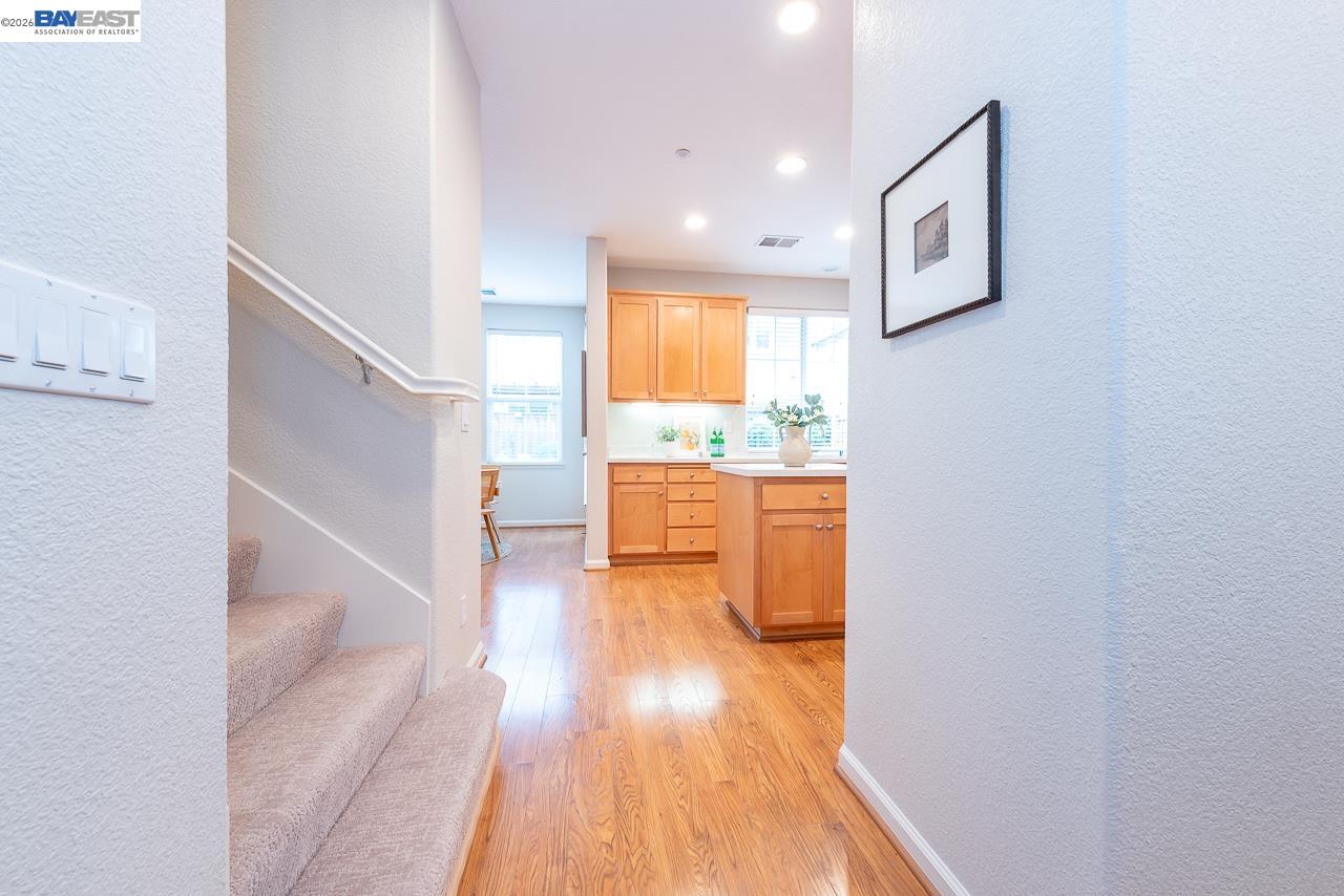 Detail Gallery Image 15 of 56 For 34187 Governo Dr, Union City,  CA 94587 - 4 Beds | 2/1 Baths