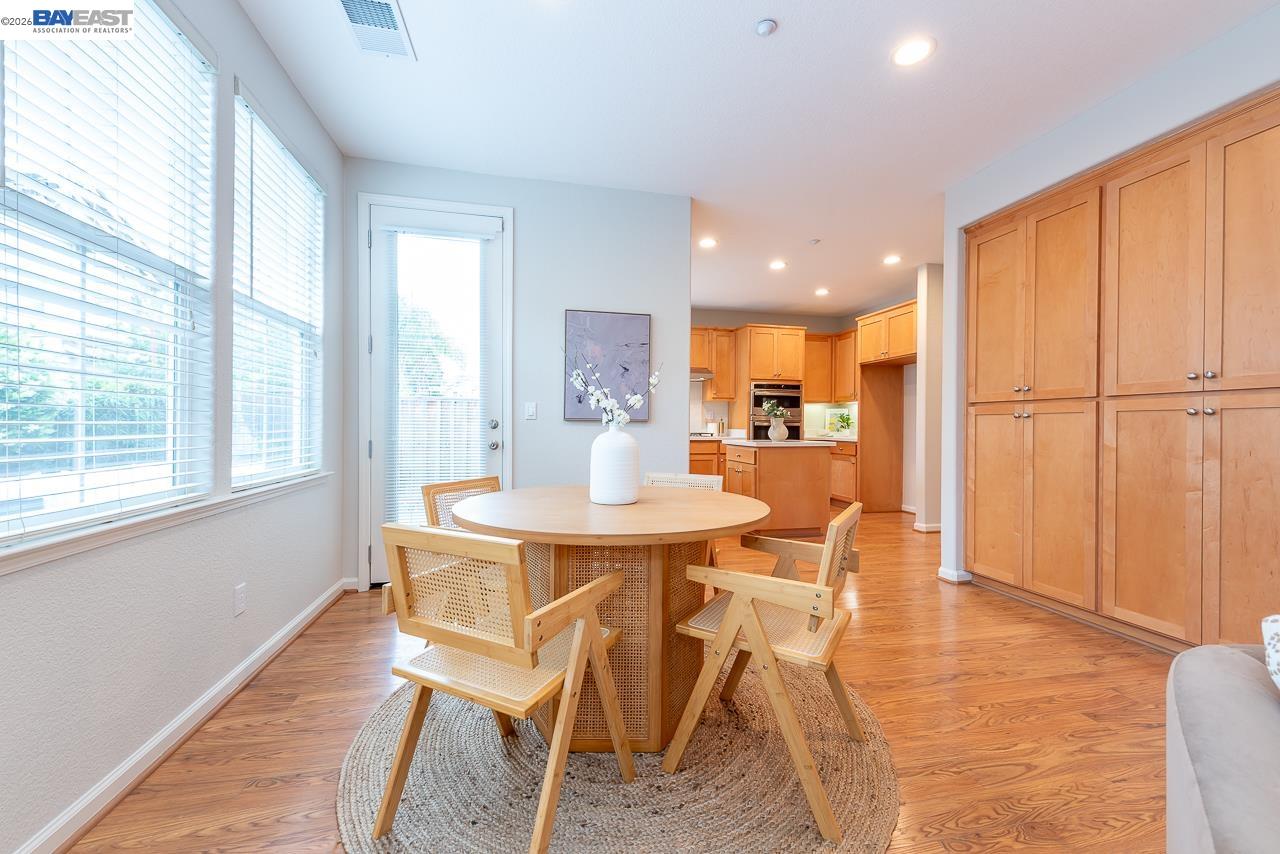 Detail Gallery Image 22 of 56 For 34187 Governo Dr, Union City,  CA 94587 - 4 Beds | 2/1 Baths