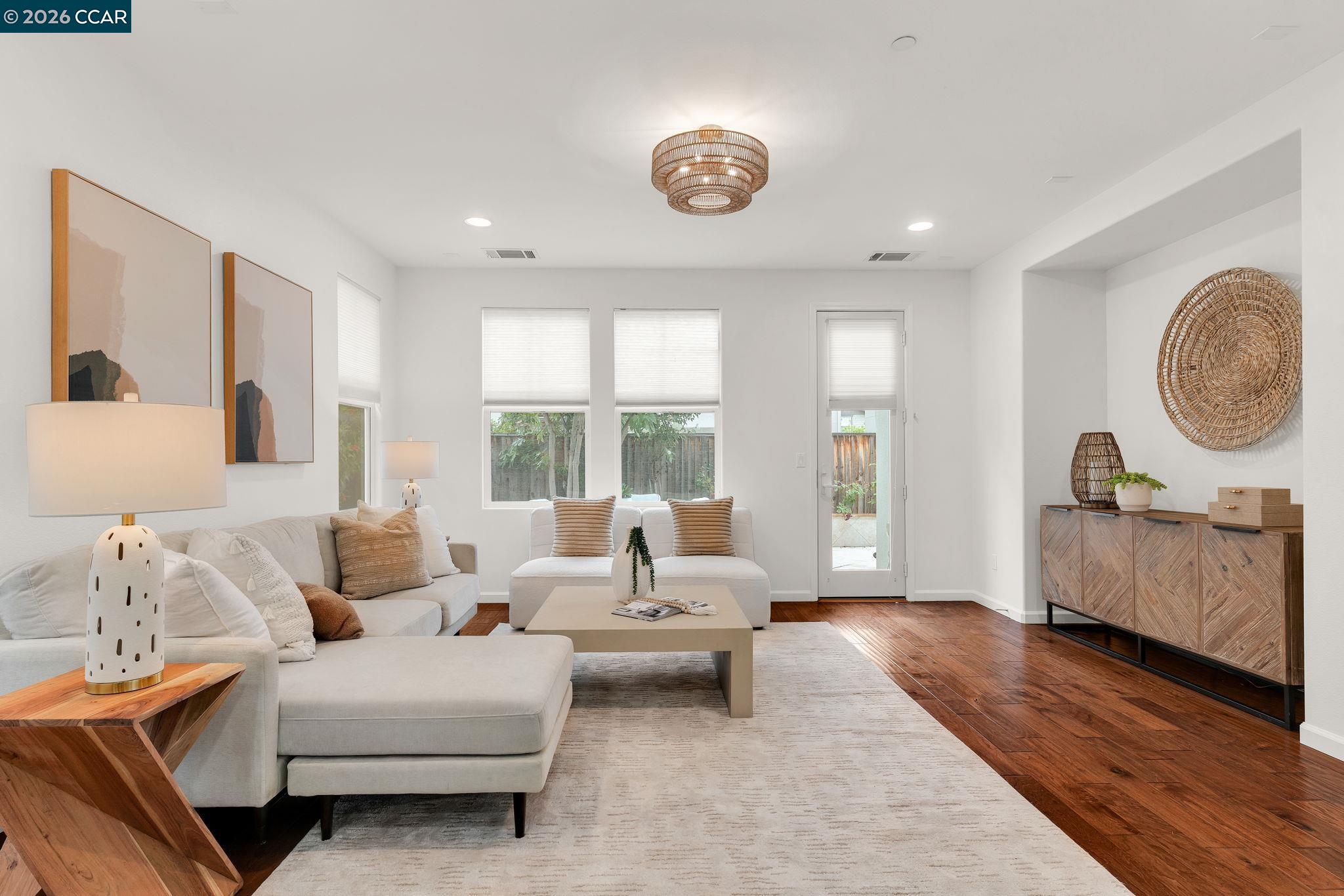 Detail Gallery Image 11 of 38 For 4860 Cornflower St, San Ramon,  CA 94582 - 4 Beds | 3 Baths