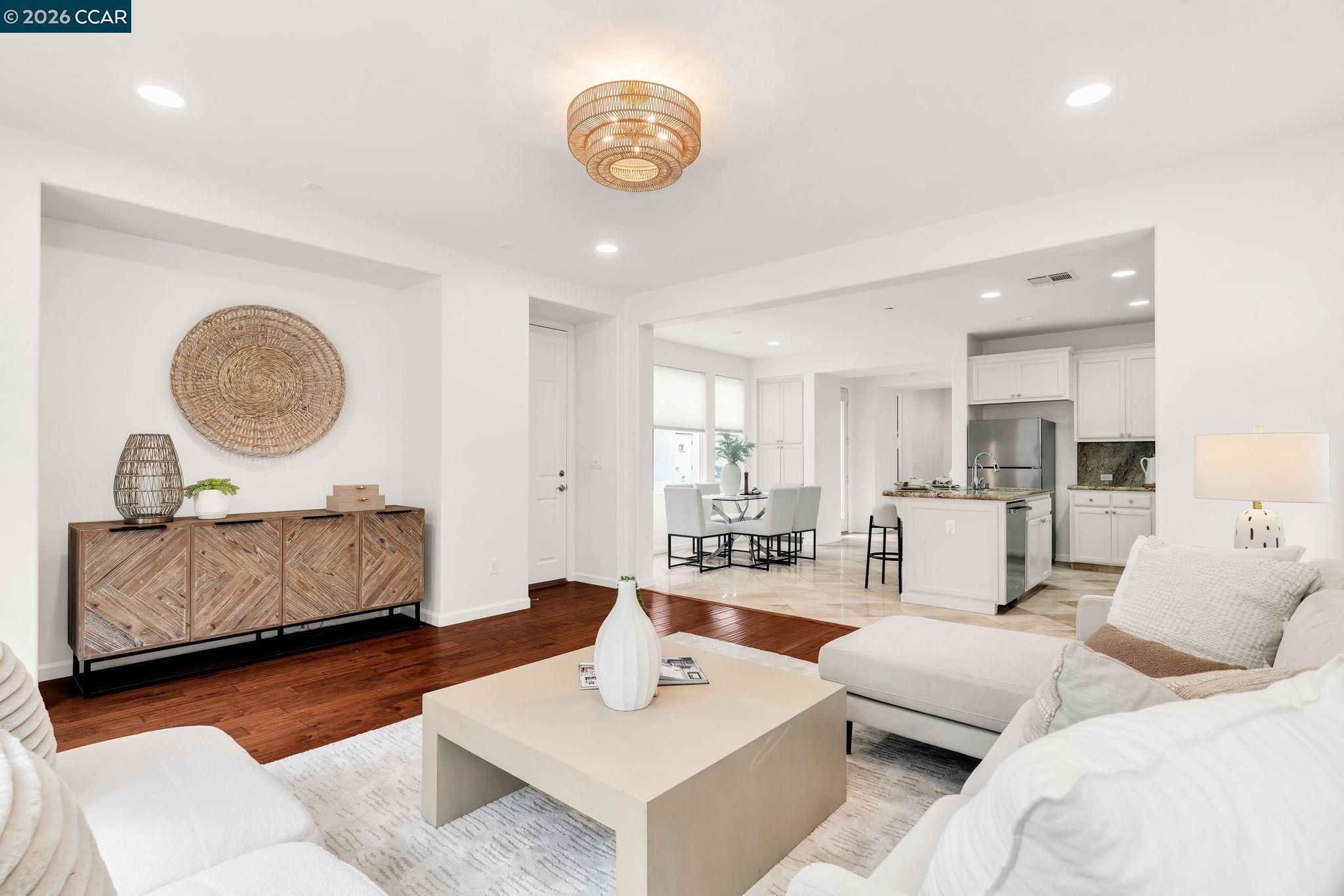 Detail Gallery Image 13 of 38 For 4860 Cornflower St, San Ramon,  CA 94582 - 4 Beds | 3 Baths