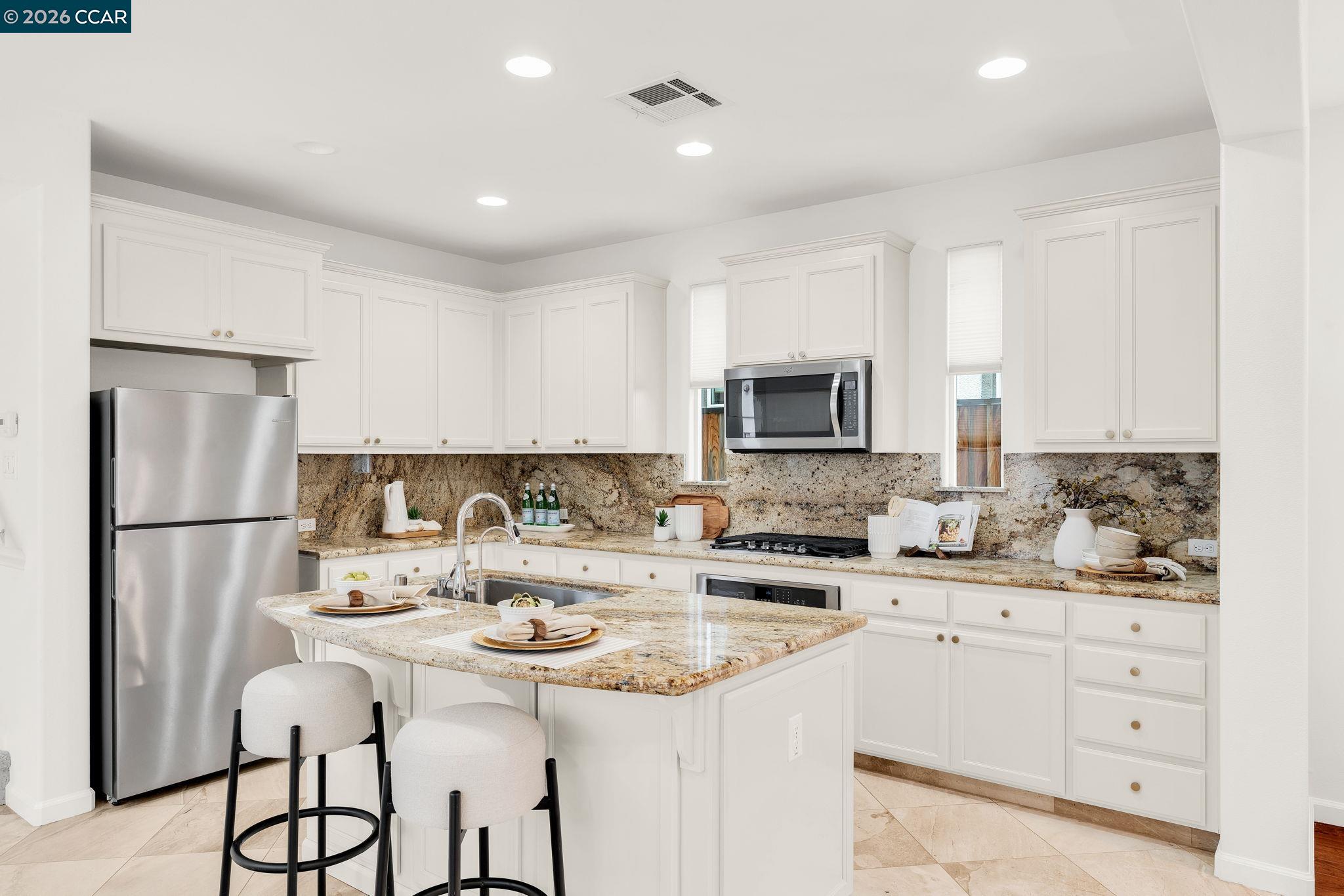 Detail Gallery Image 5 of 38 For 4860 Cornflower St, San Ramon,  CA 94582 - 4 Beds | 3 Baths