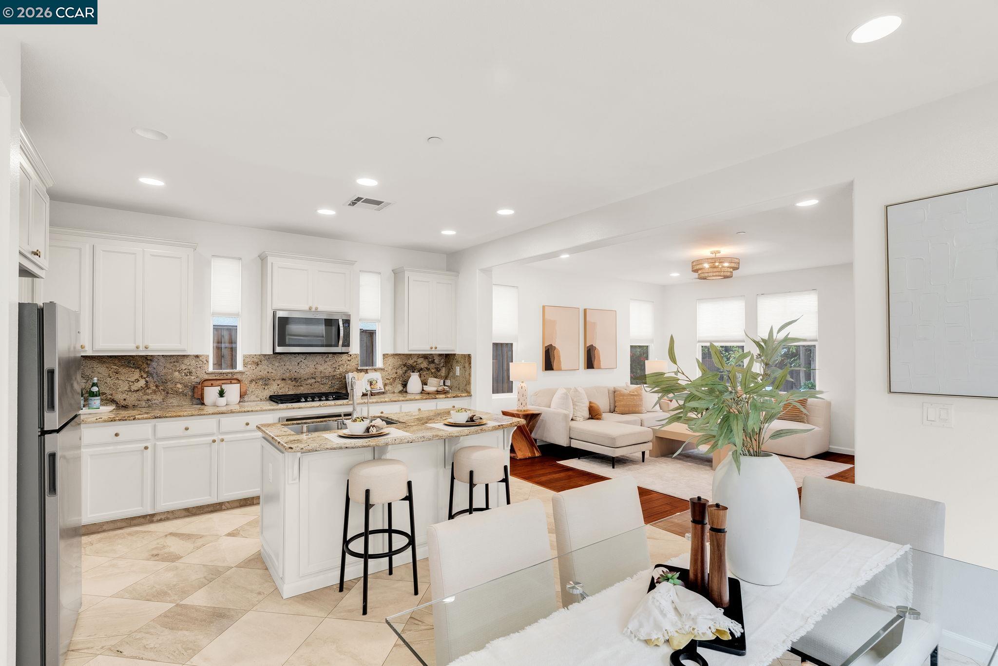 Detail Gallery Image 9 of 38 For 4860 Cornflower St, San Ramon,  CA 94582 - 4 Beds | 3 Baths