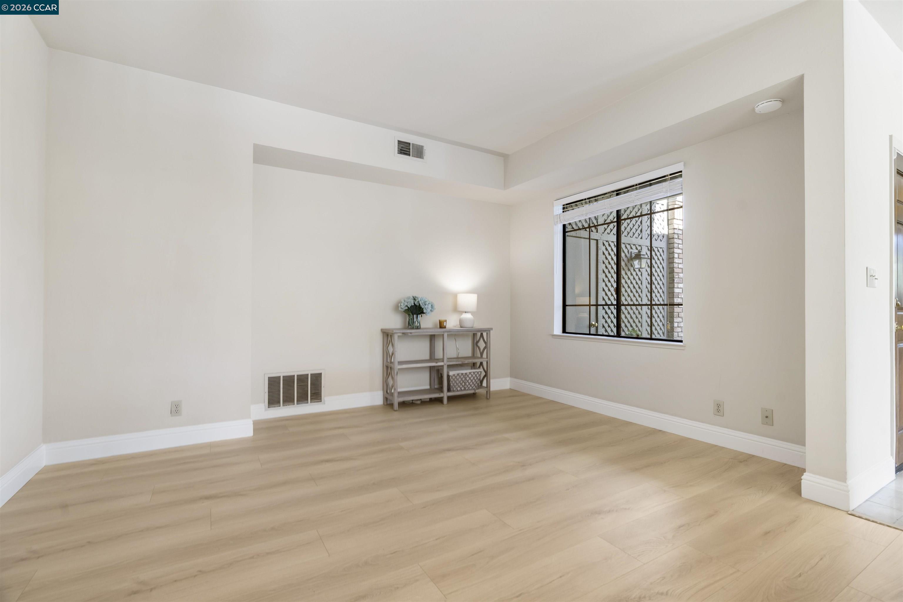 Photo #18: 41131943 Listing: Photo #18