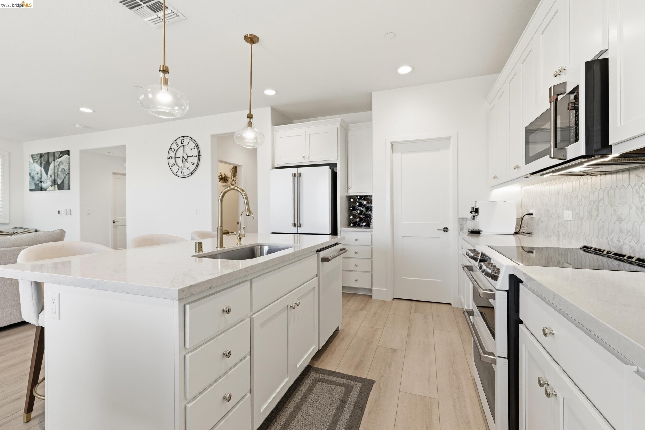 2225 Delta View Ave, Sacramento CA 95832 — photo 12