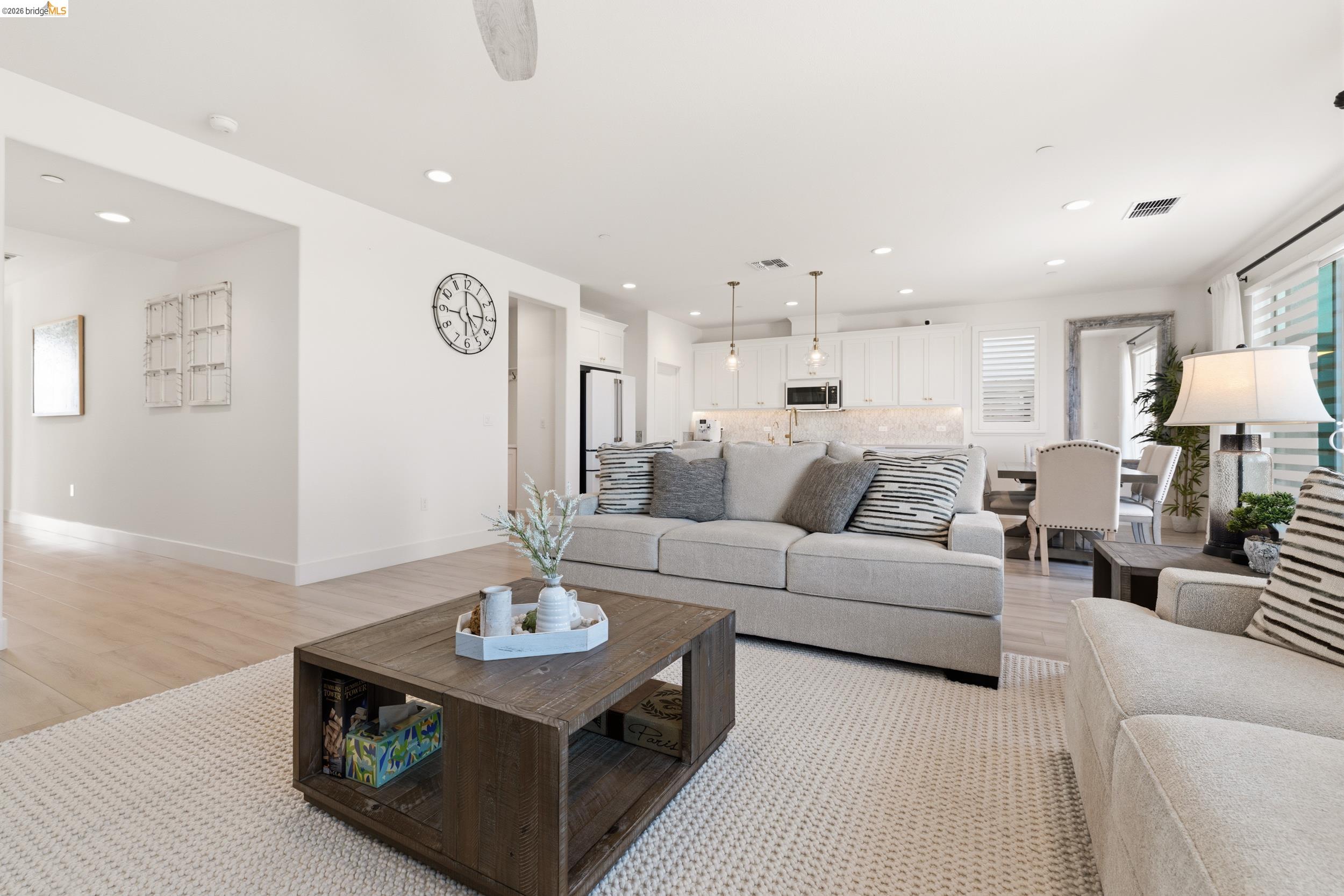 2225 Delta View Ave, Sacramento CA 95832 — photo 9