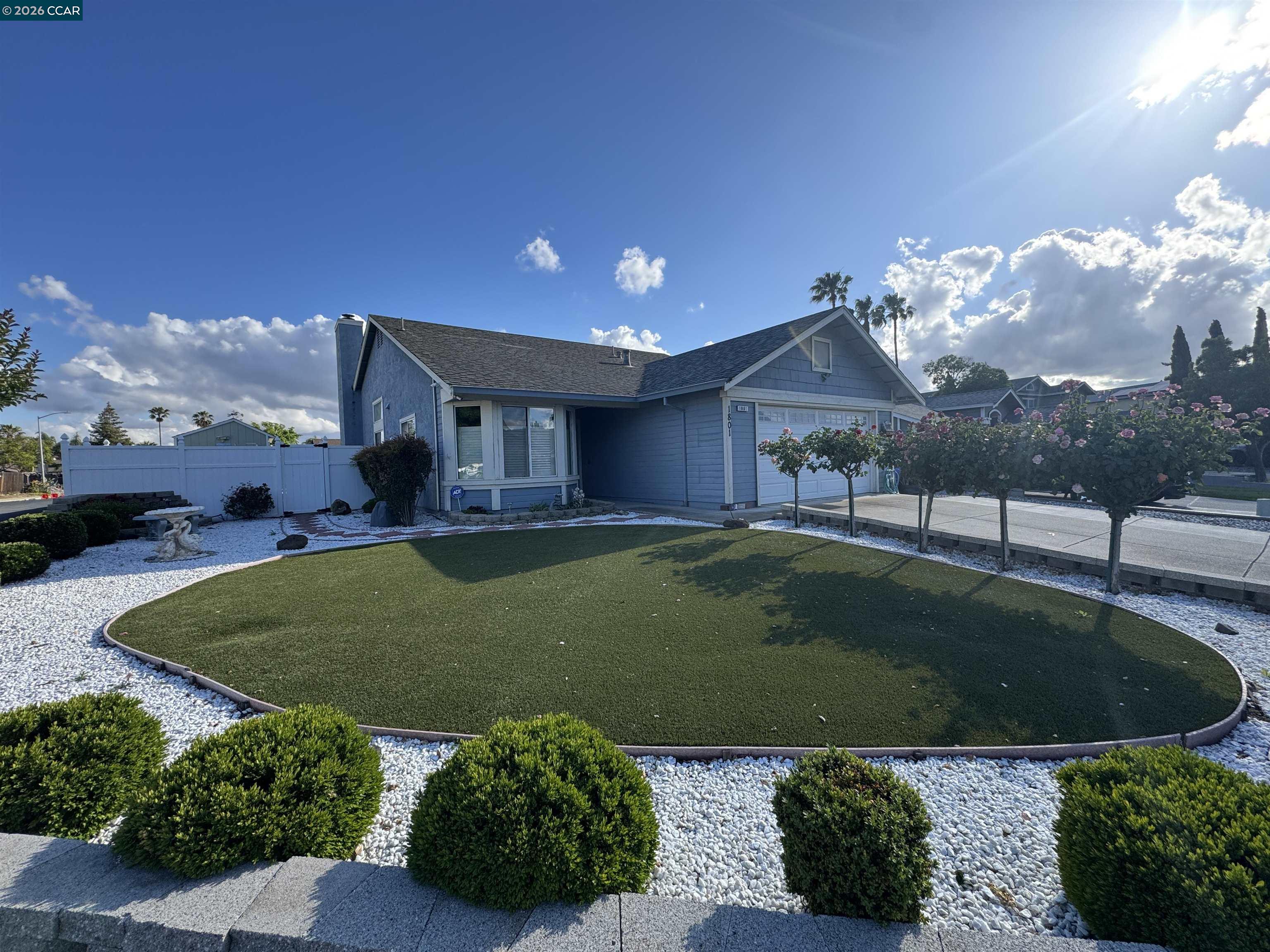 Front Image Thumbnail for CC41131953