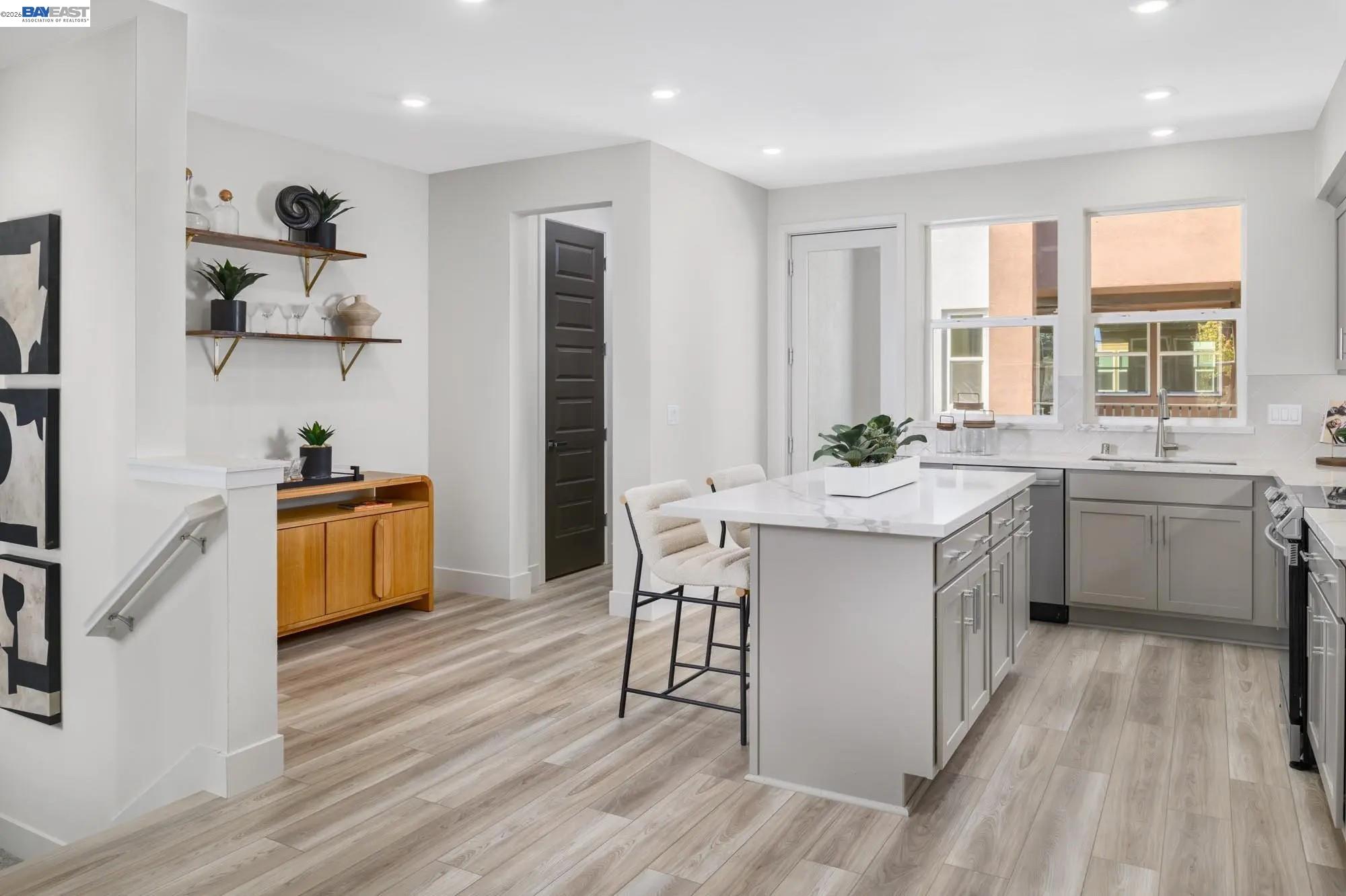 2072 Barnes Wharf Lane, Alameda, CA, 94501