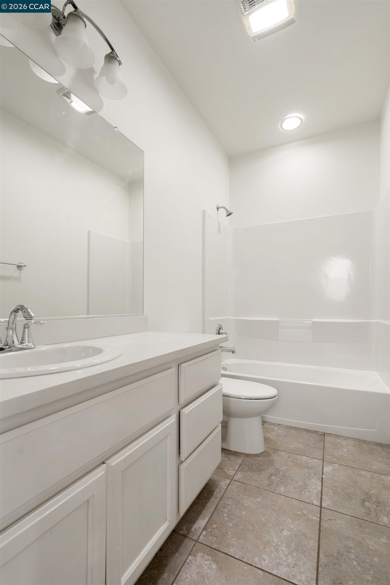 Photo #21: 41131982 Listing: Photo #21