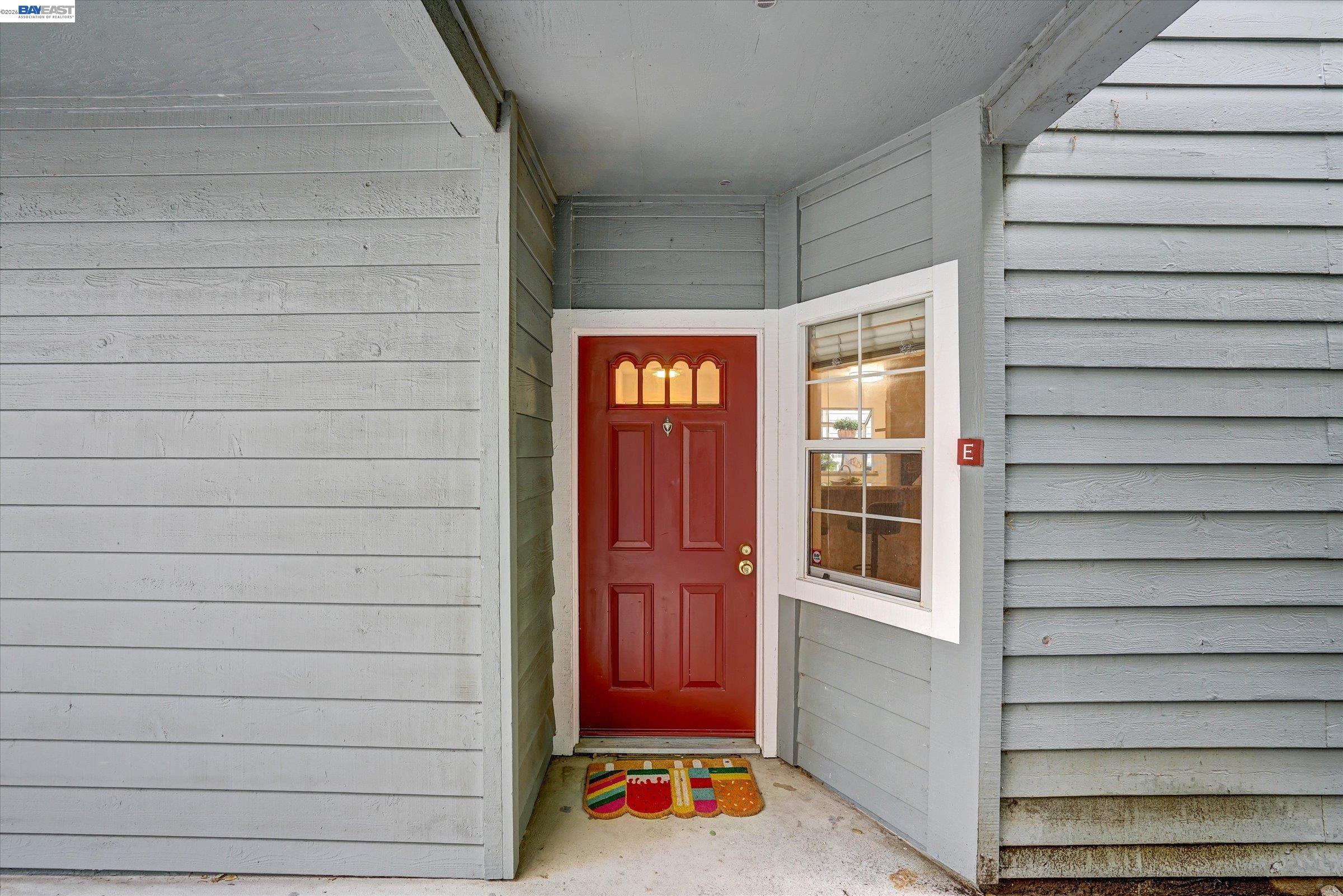 Front Image Thumbnail for BE41131991