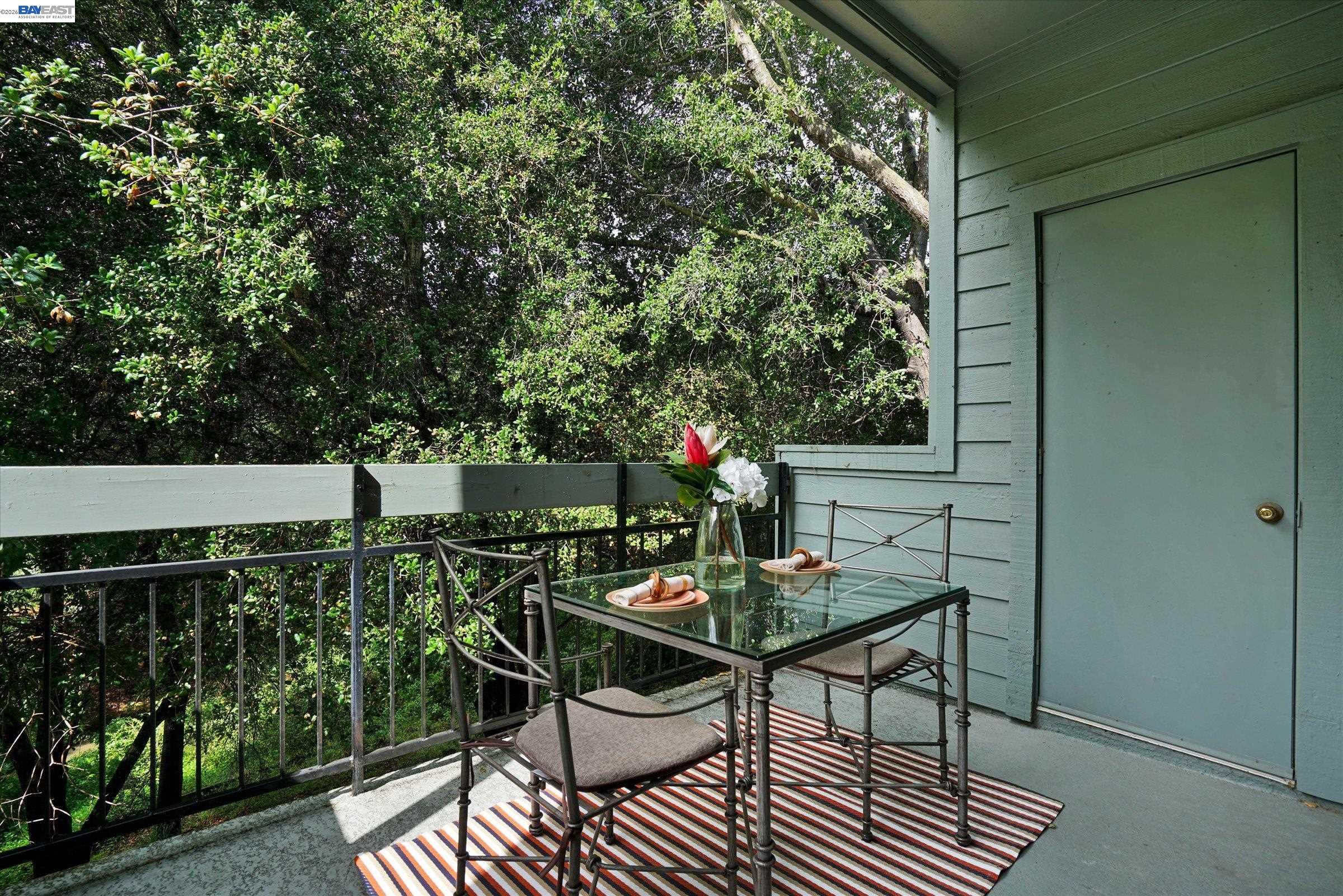 Photo #3: 41131991 Listing: Photo #3