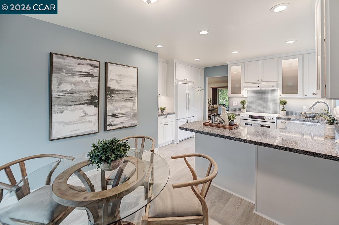 Photo #12: 41131999 Listing: Photo #12