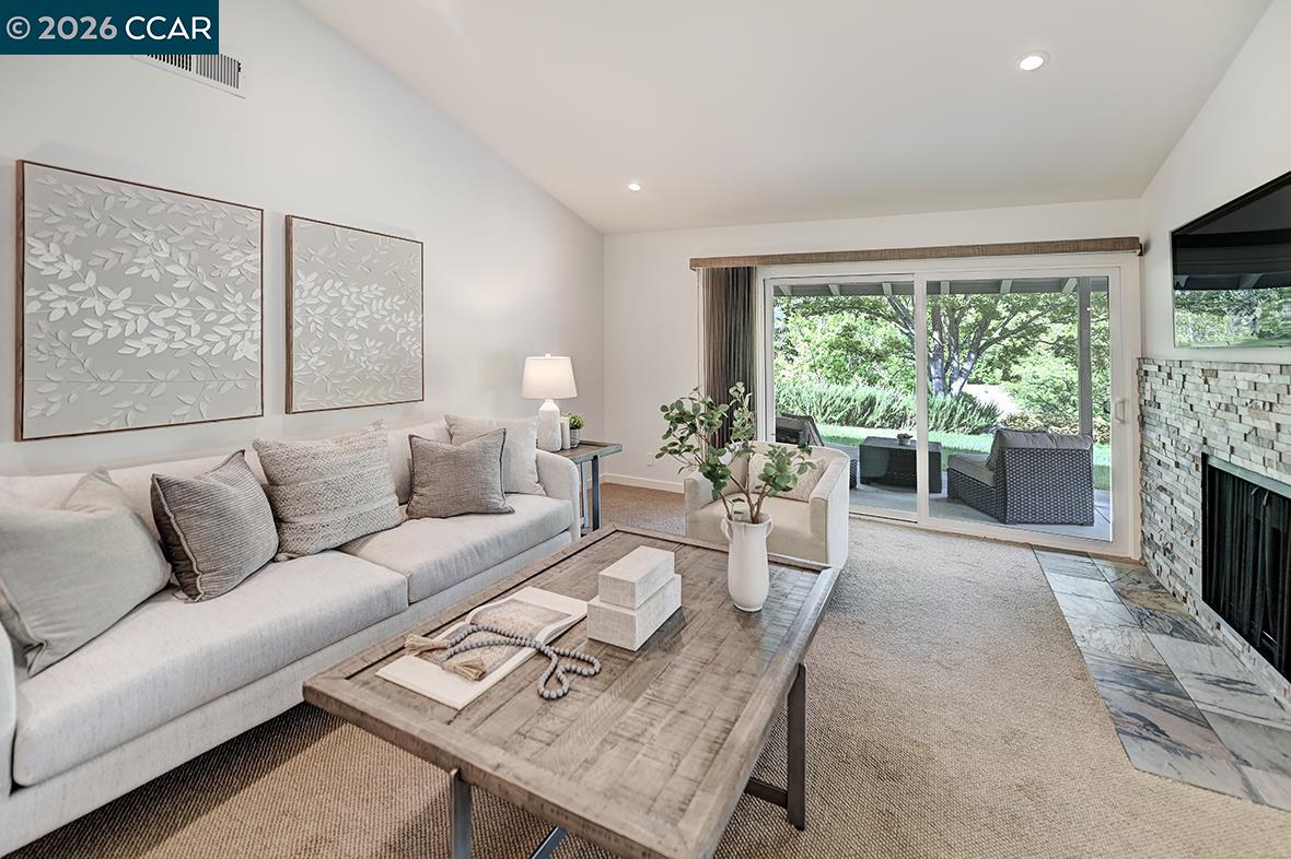 Photo #5: 41131999 Listing: Photo #5