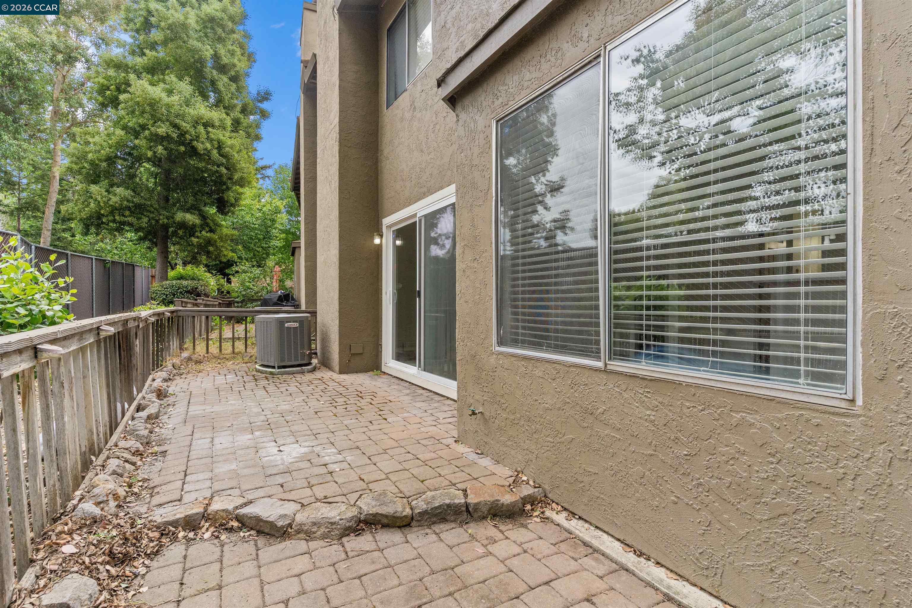 Photo #32: 41132000 Listing: Photo #32