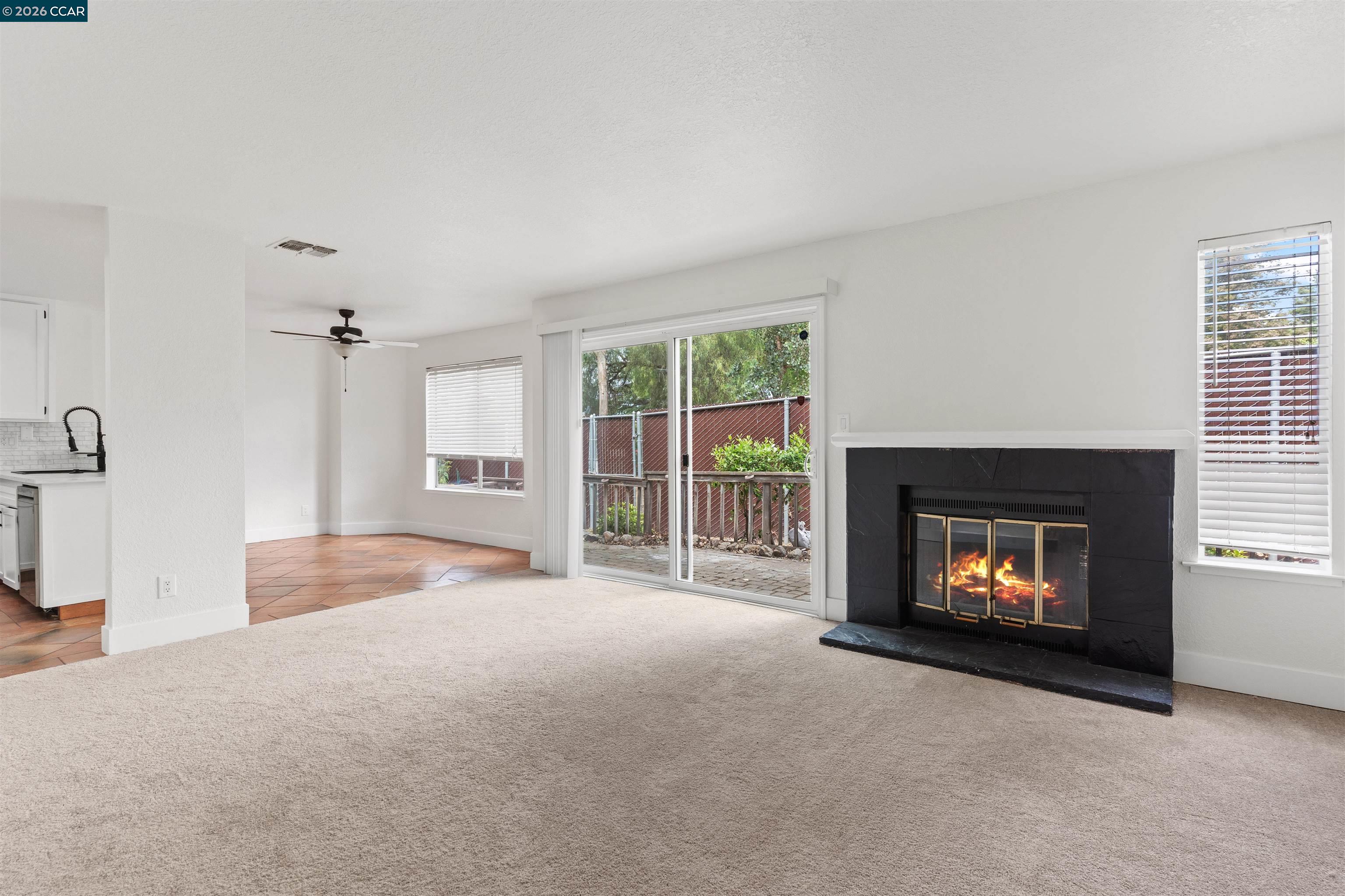 Photo #5: 41132000 Listing: Photo #5