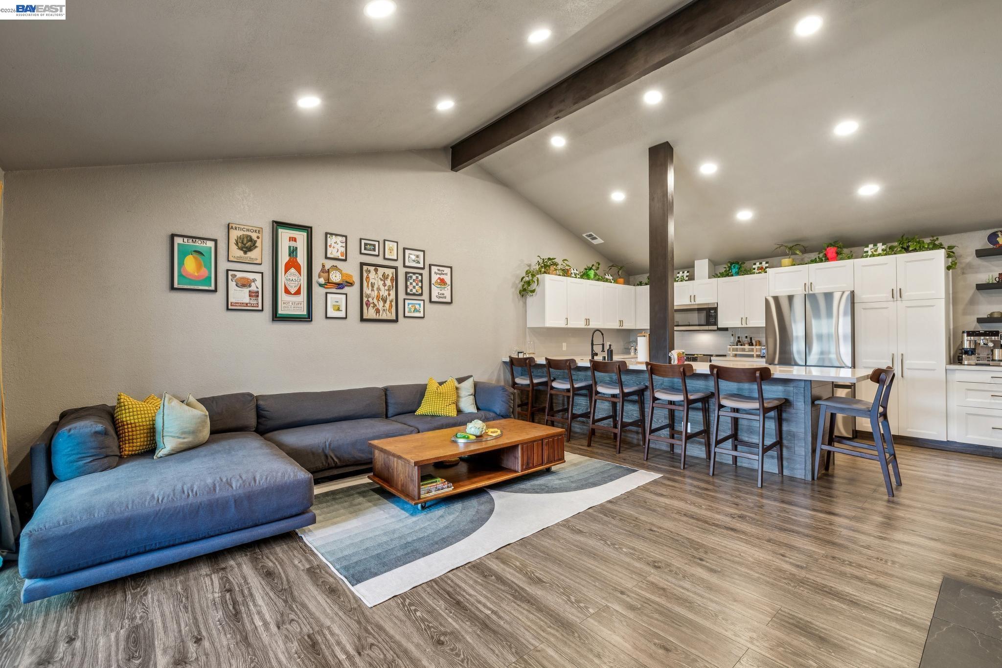 Photo #11: 41132006 Listing: Photo #11