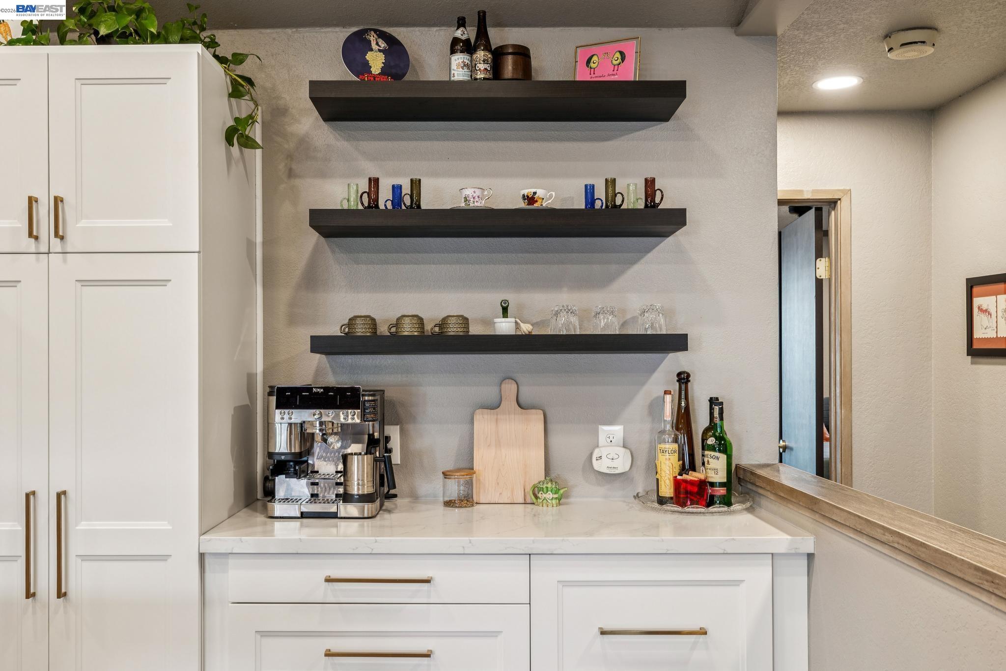 Photo #16: 41132006 Listing: Photo #16