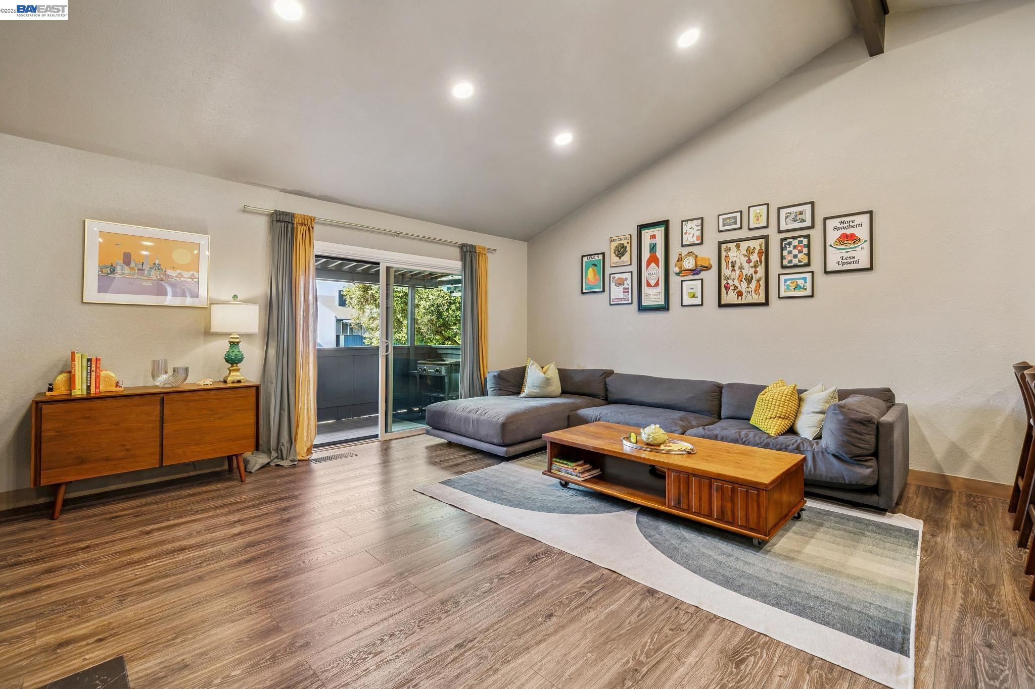 Photo #6: 41132006 Listing: Photo #6