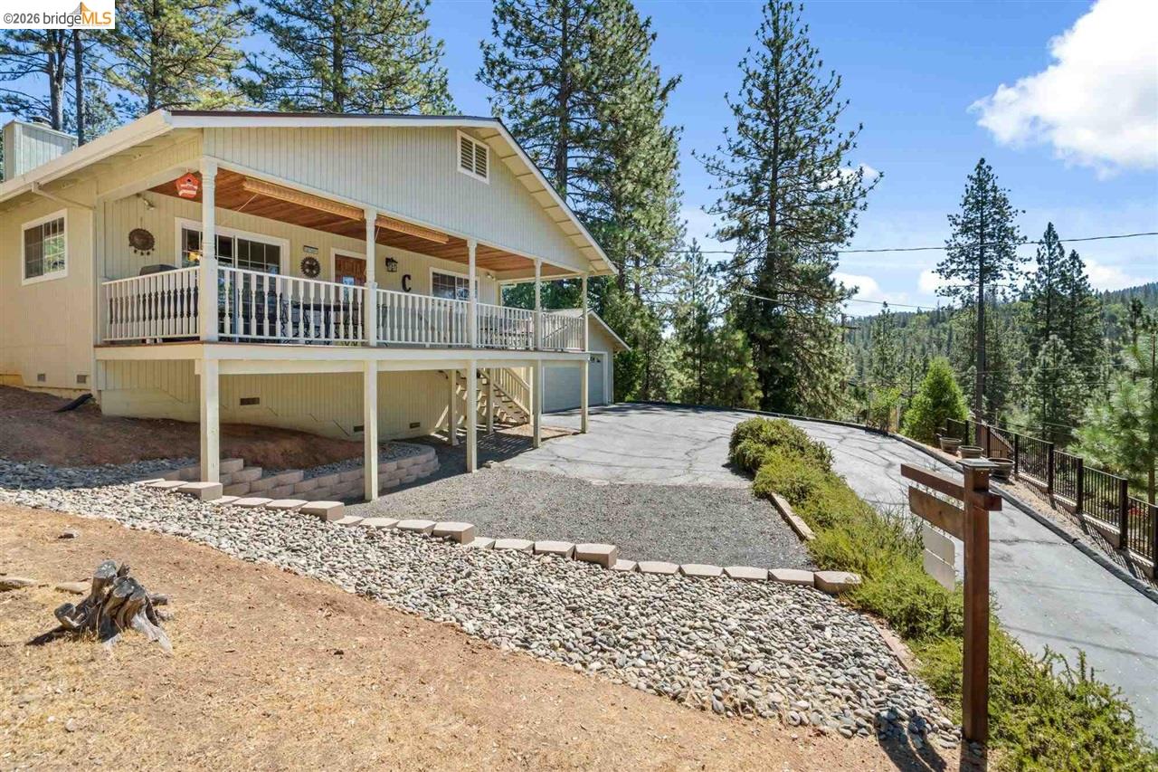 Front Image Thumbnail for EB41132017