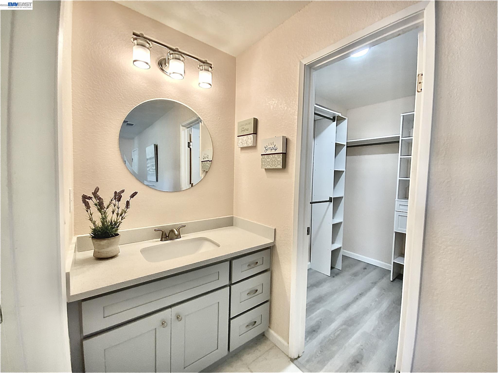 Photo #15: 41132027 Listing: Photo #15