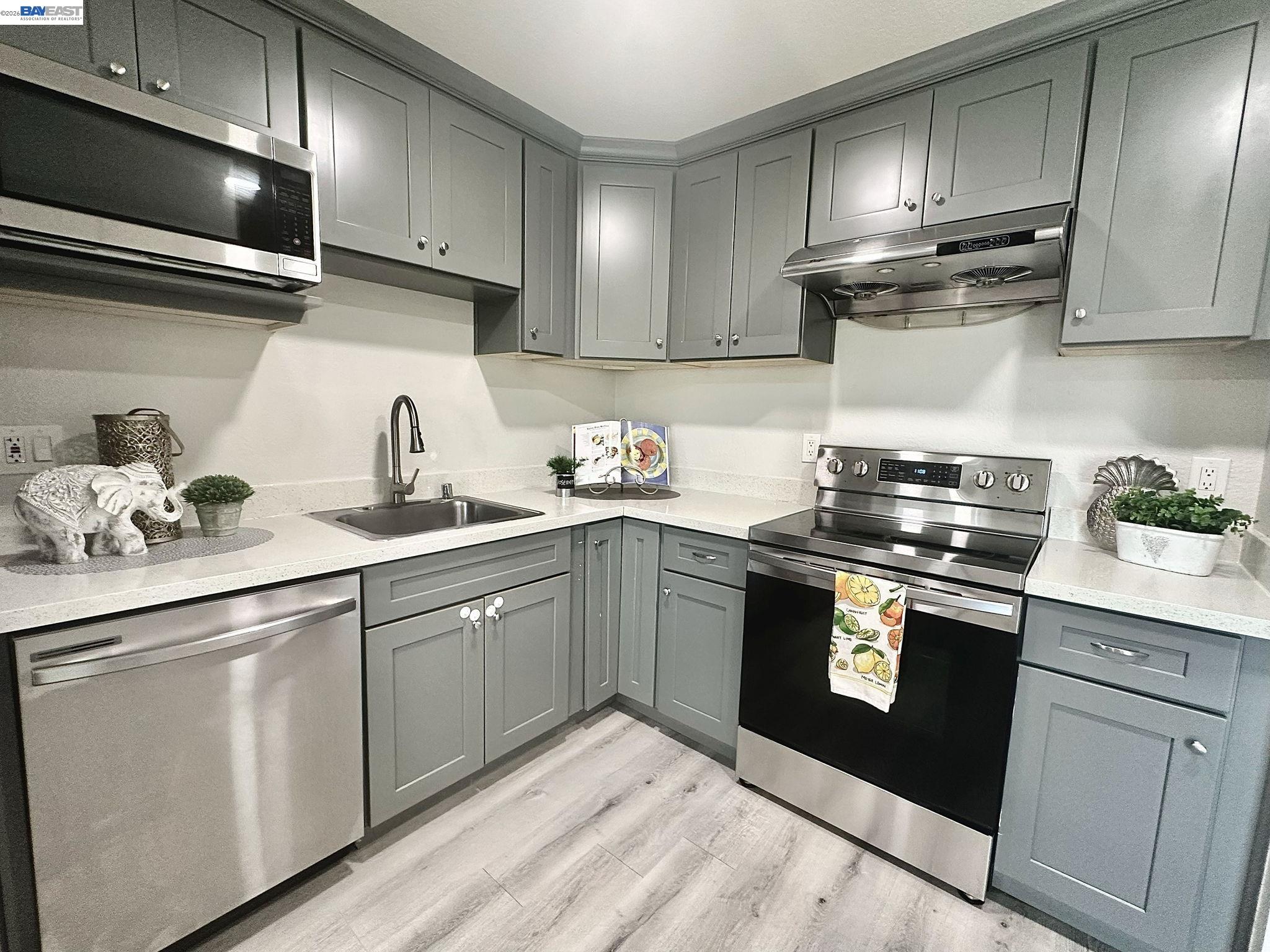 Photo #23: 41132027 Listing: Photo #23