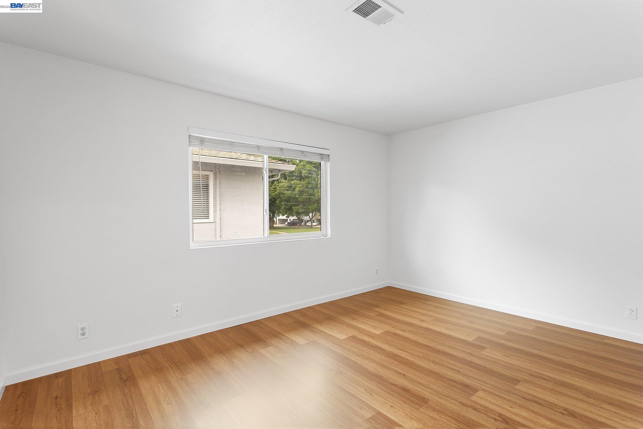 Photo #13: 41132028 Listing: Photo #13