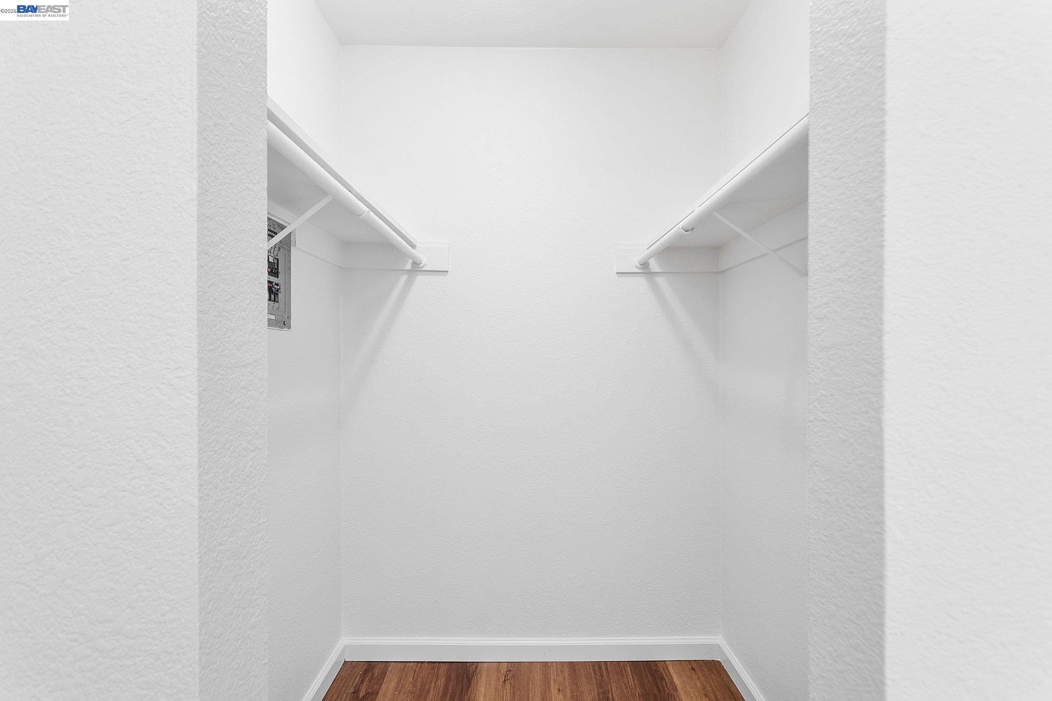 Photo #17: 41132028 Listing: Photo #17