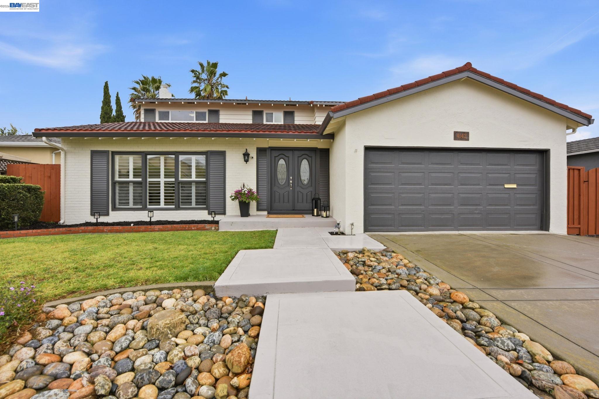 Front Image Thumbnail for BE41132031