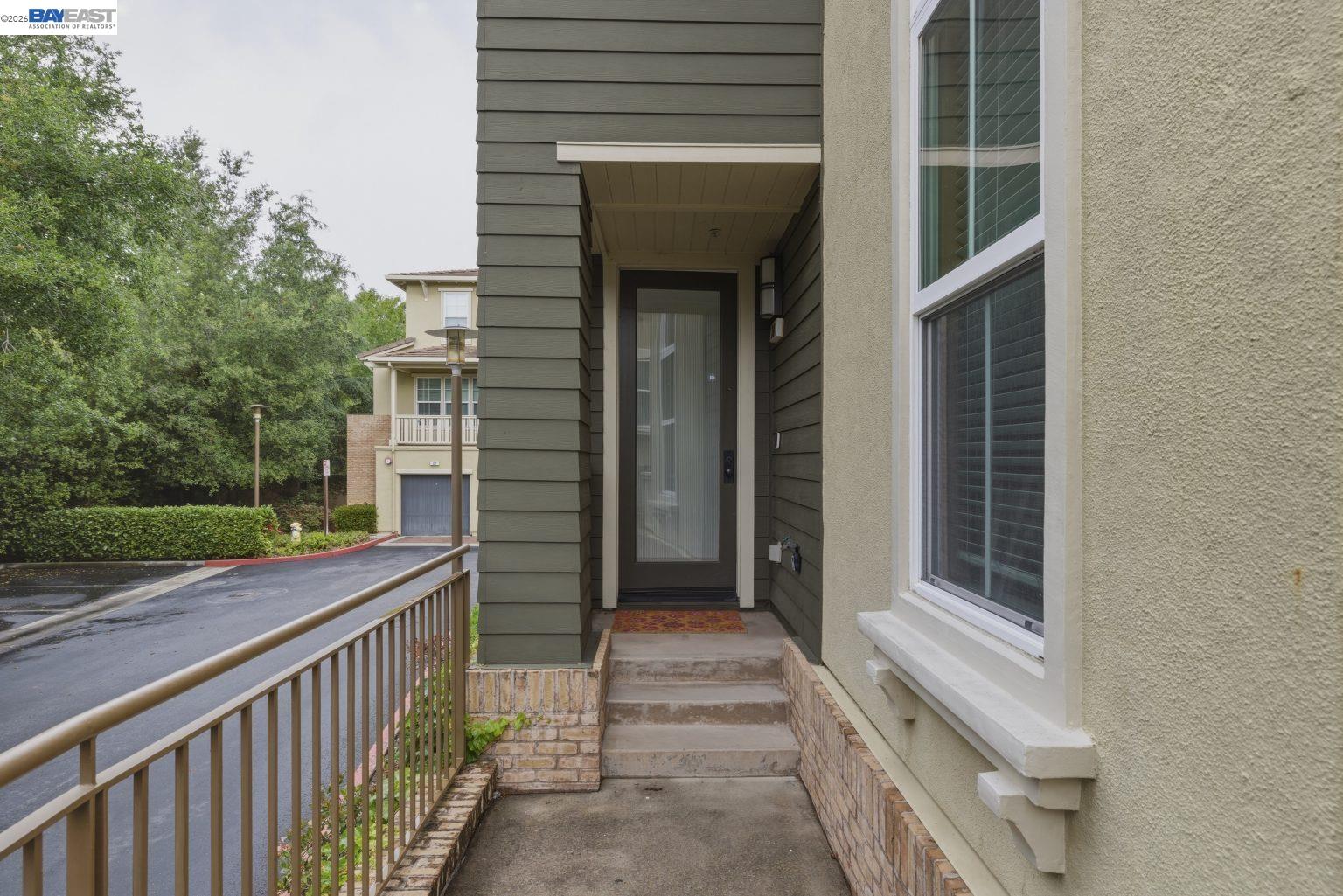 Photo #2: 41132037 Listing: Photo #2