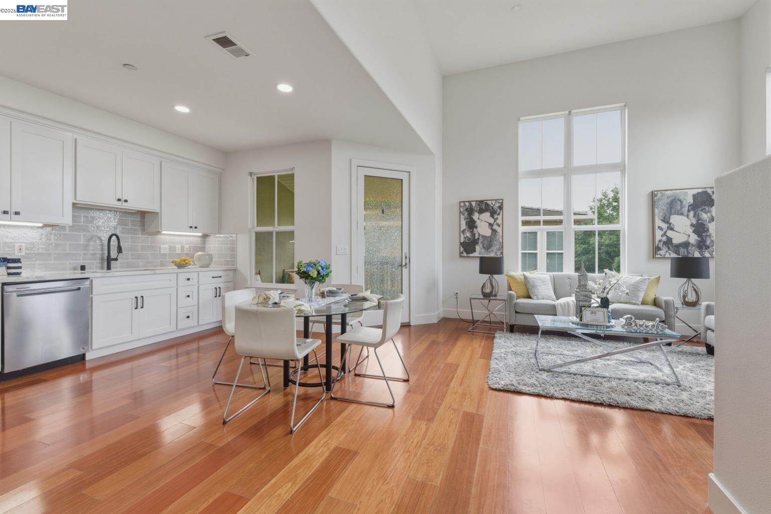 Photo #11: 41132037 Listing: Photo #11