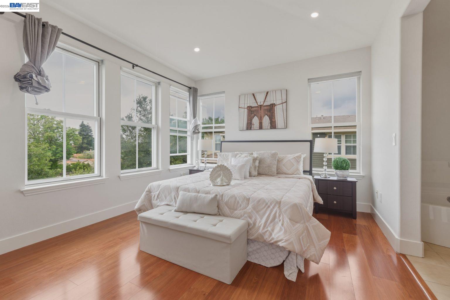 Photo #26: 41132037 Listing: Photo #26