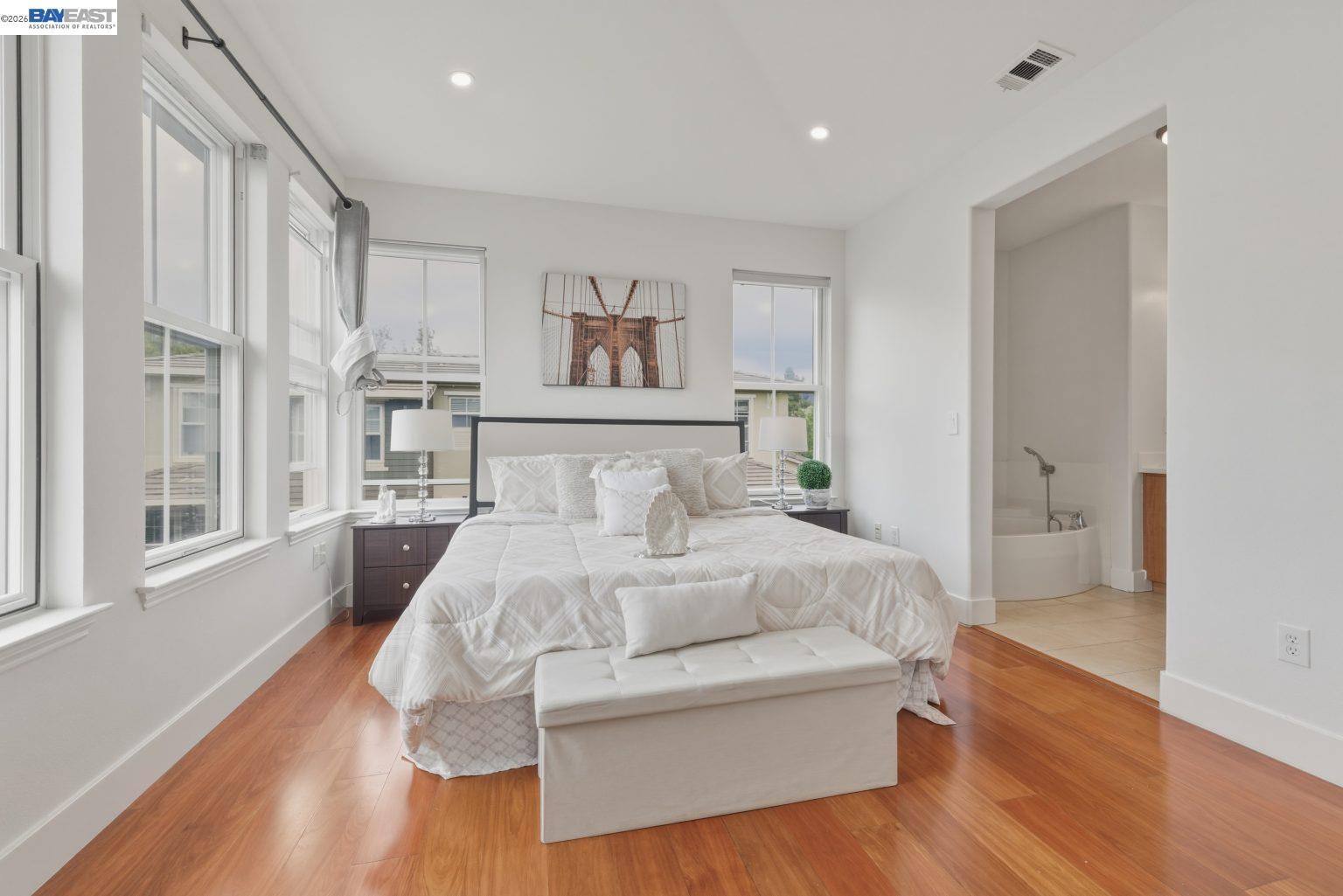 Photo #28: 41132037 Listing: Photo #28