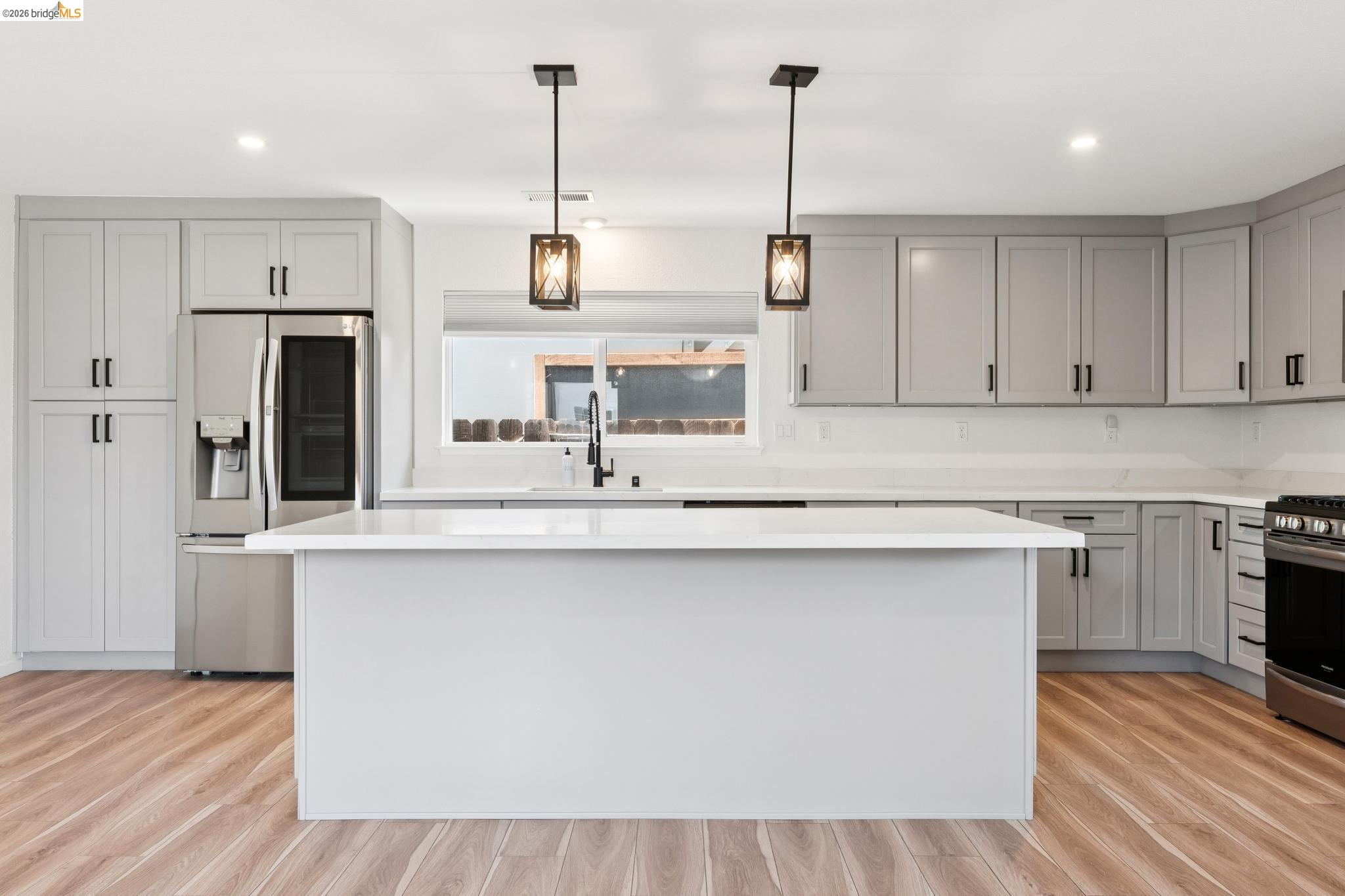 1300 Evergreen Dr., Concord, CA, 94520