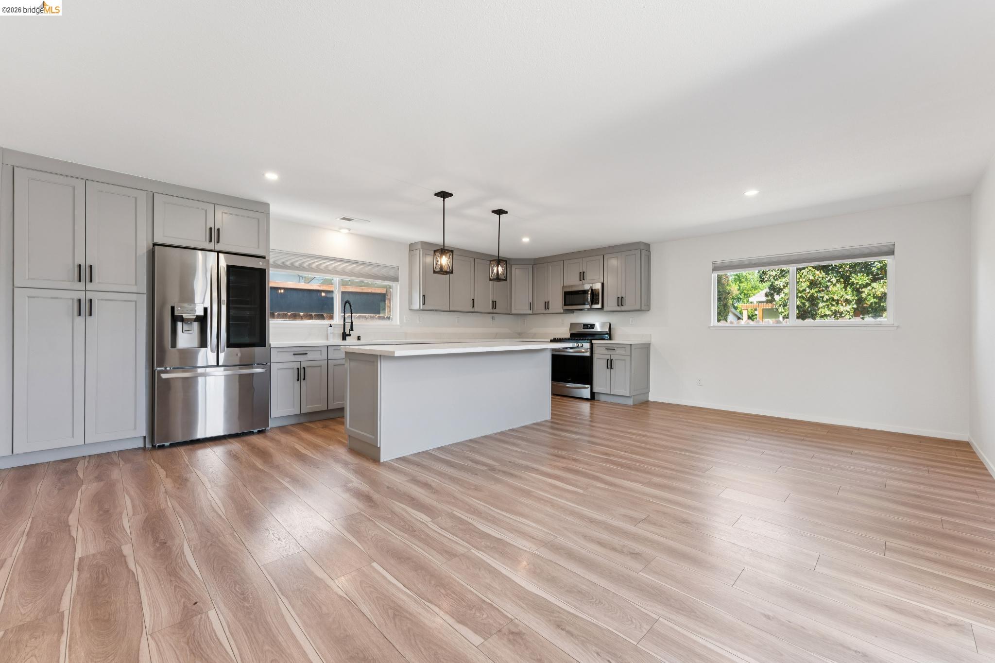 1300 Evergreen Dr., Concord, CA, 94520