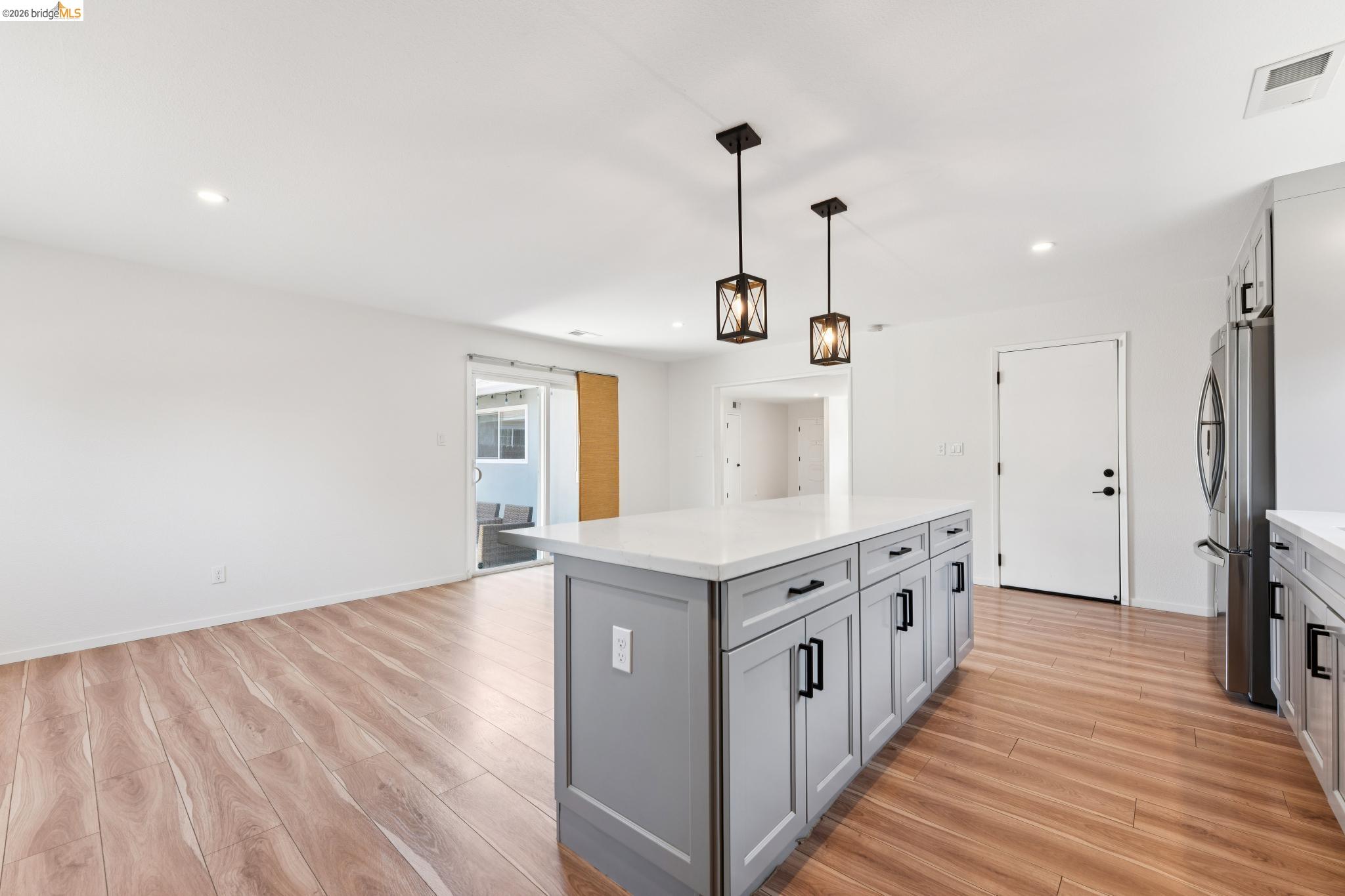 1300 Evergreen Dr., Concord, CA, 94520