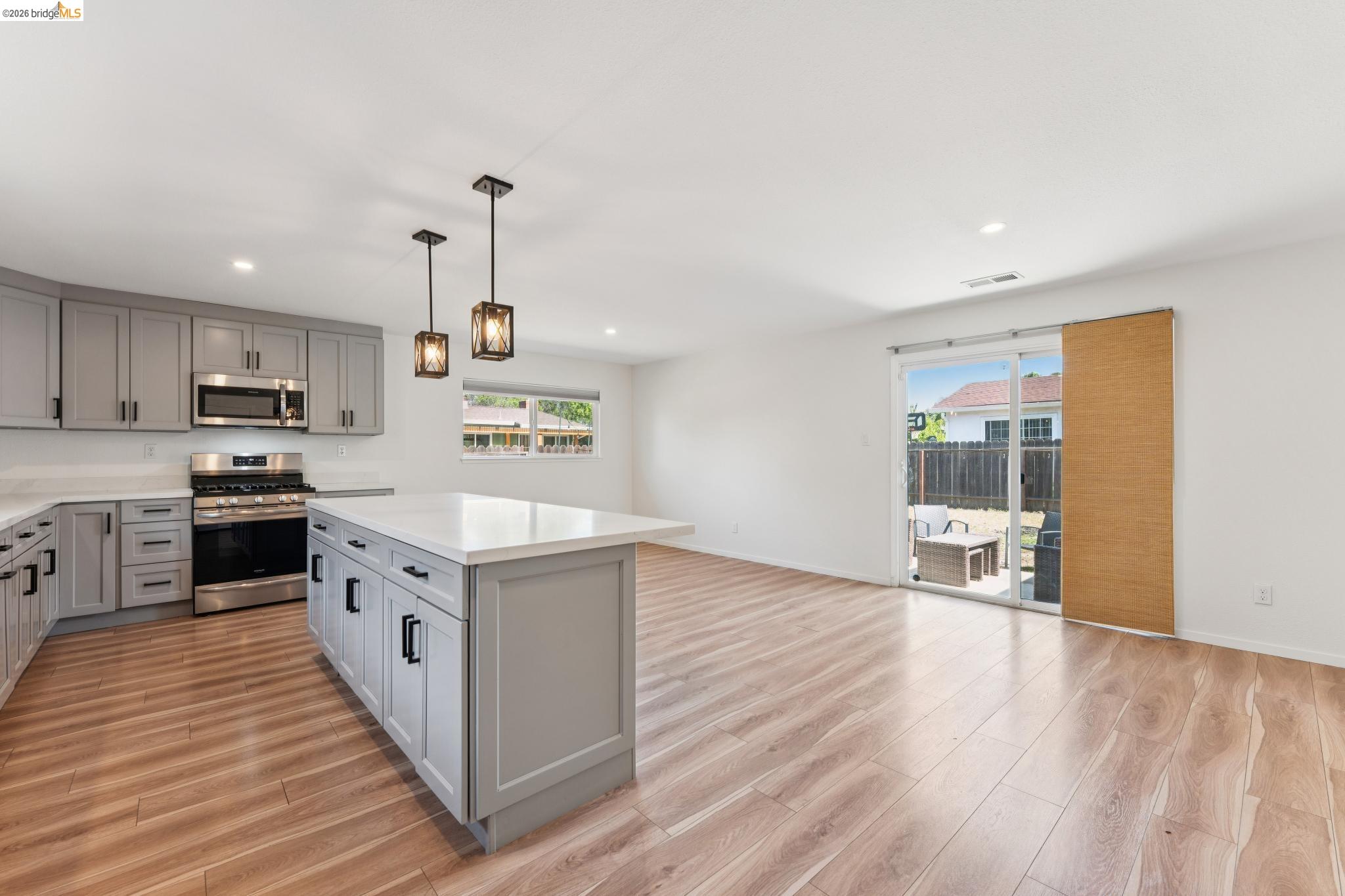 1300 Evergreen Dr., Concord, CA, 94520