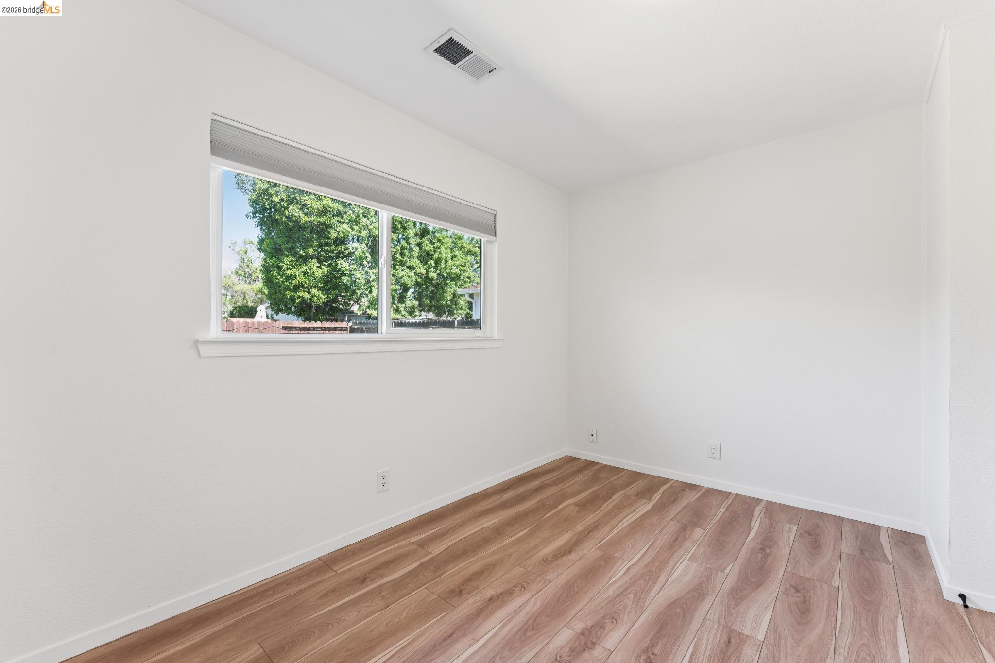 1300 Evergreen Dr., Concord, CA, 94520