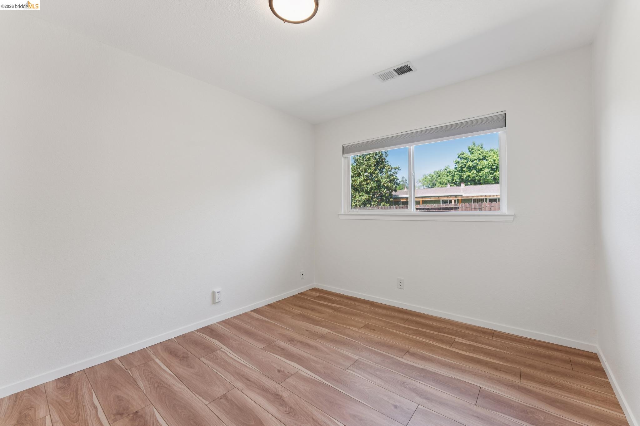 1300 Evergreen Dr., Concord, CA, 94520