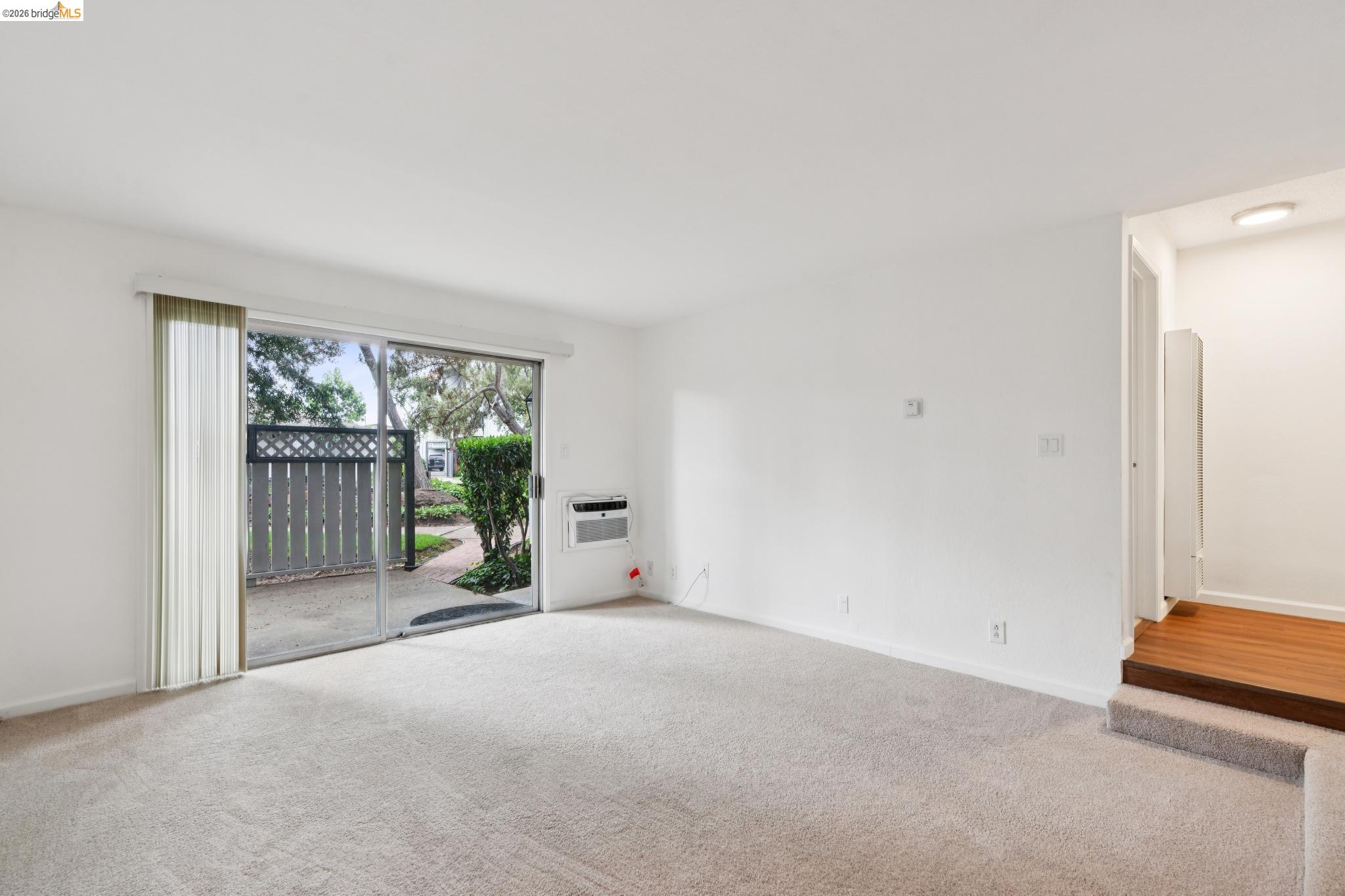 Photo #5: 41132044 Listing: Photo #5